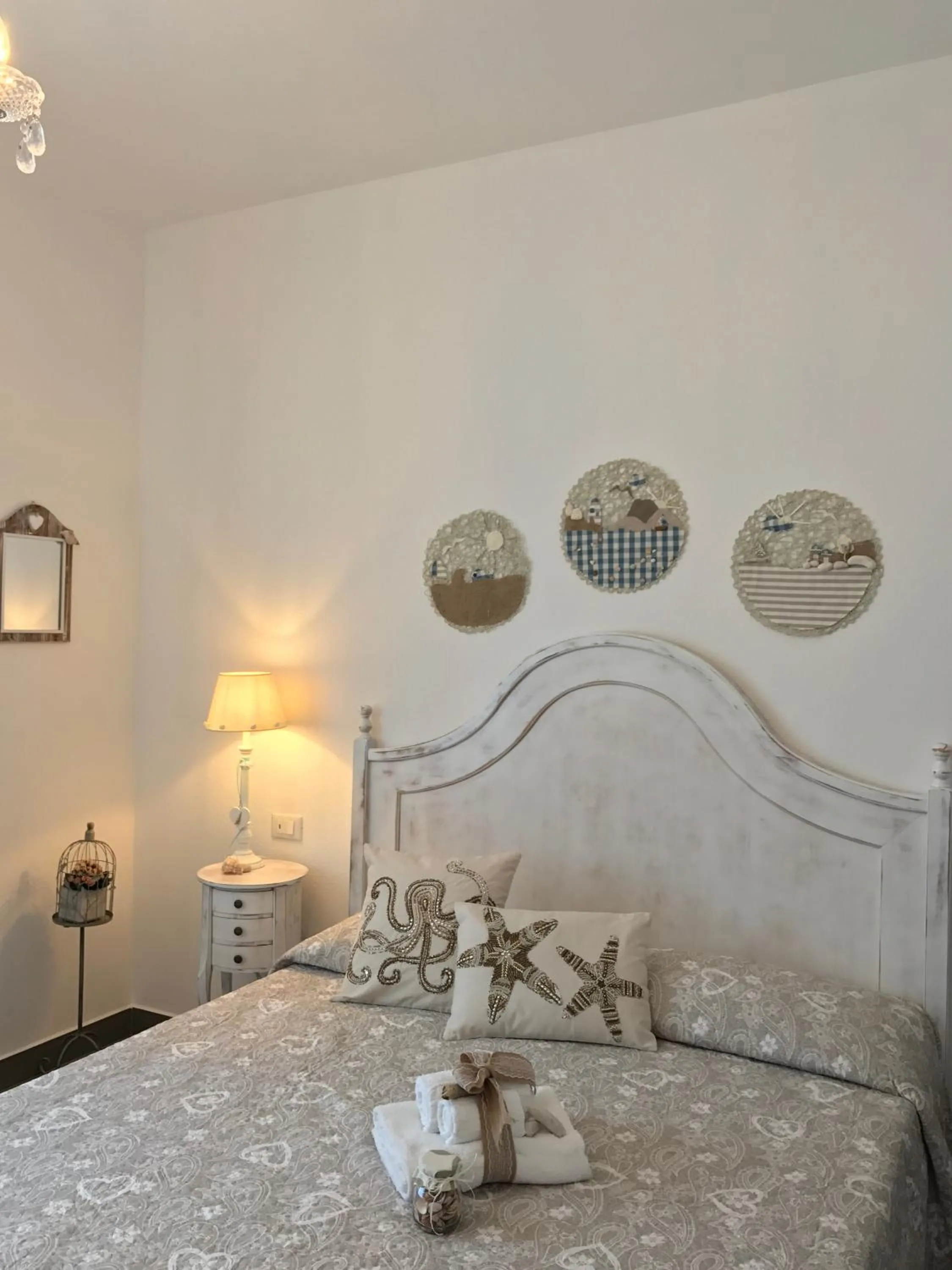 Photo of the whole room in Palmasera Charming Rooms