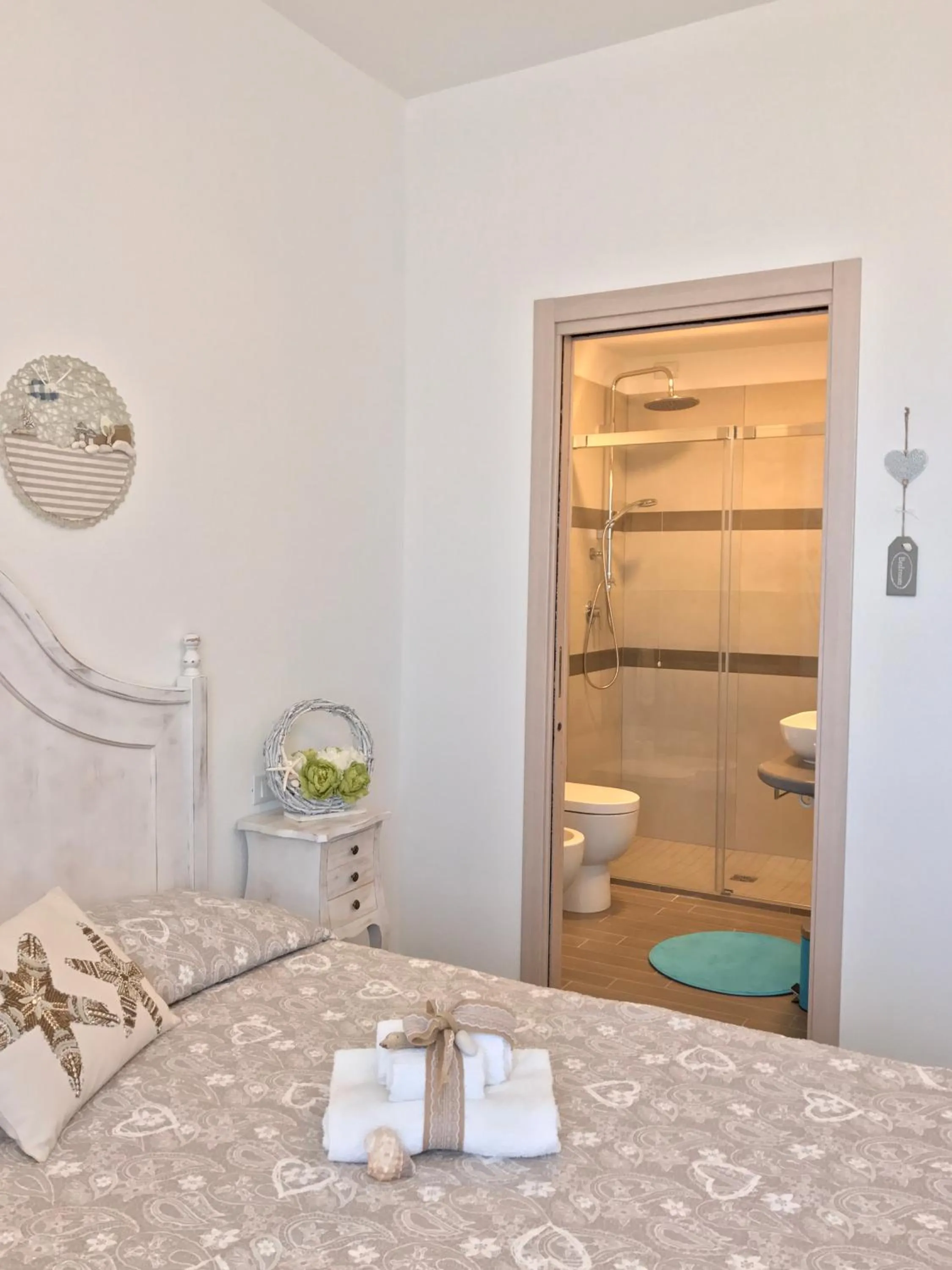 Photo of the whole room in Palmasera Charming Rooms