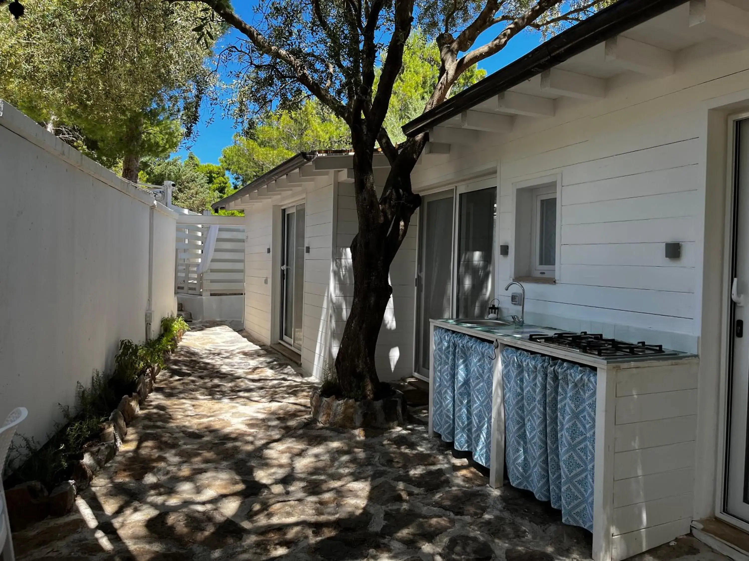 Suite with Garden View in Palmasera Charming Rooms Suite with Garden View in Palmasera Charming Rooms