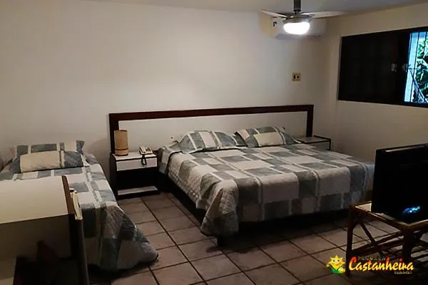 Photo of the whole room, Bed in Pousada Castanheira