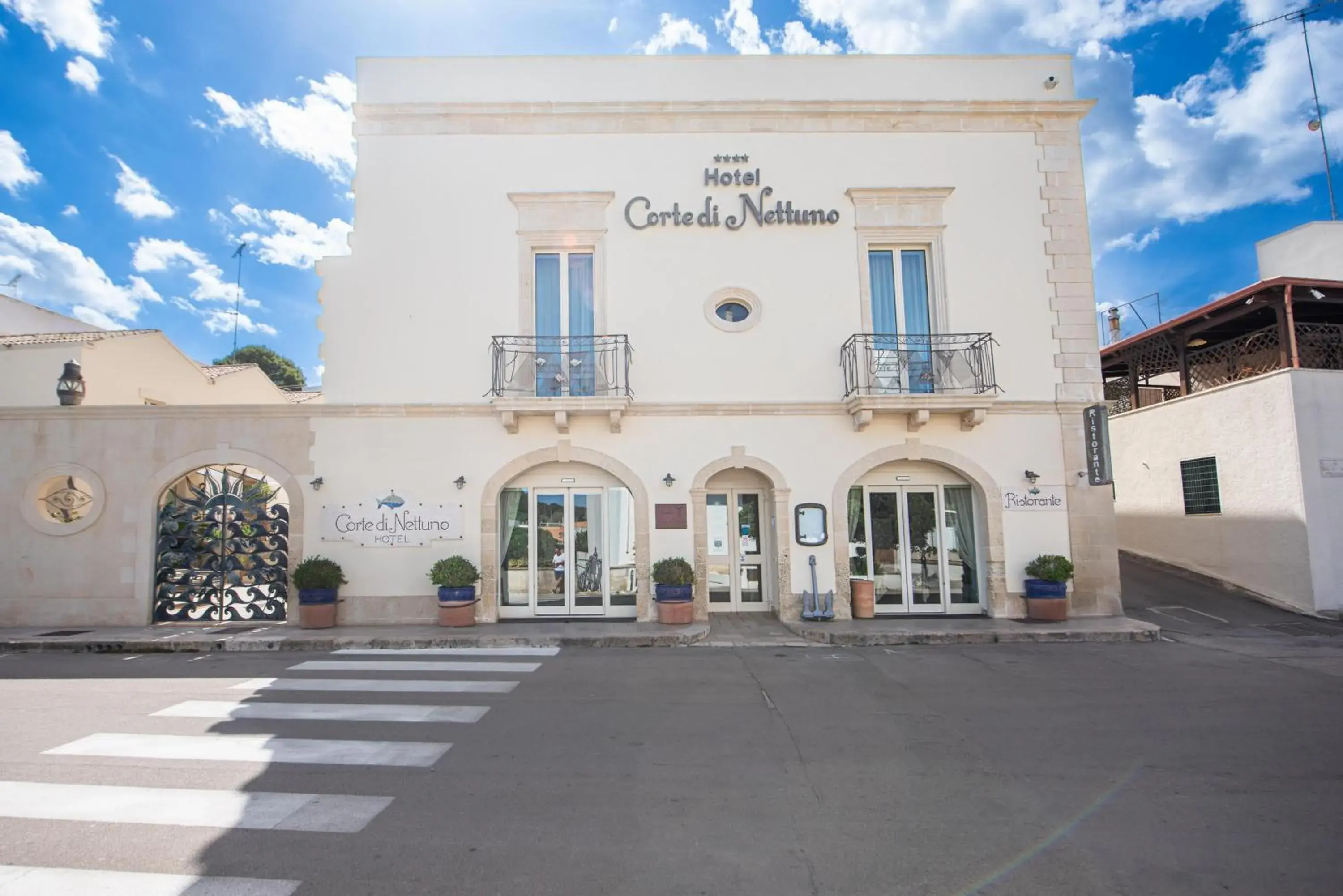 Property building in Corte Di Nettuno - CDSHotels Property building in Corte Di Nettuno - CDSHotels