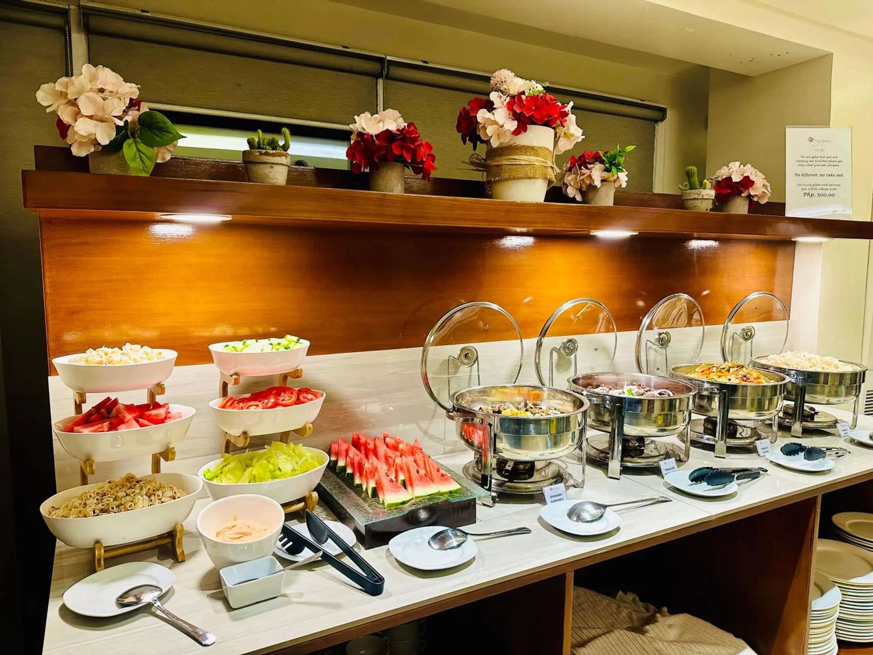 Restaurant/places to eat in MySpace Hotel @BGC Restaurant/places to eat in MySpace Hotel @BGC