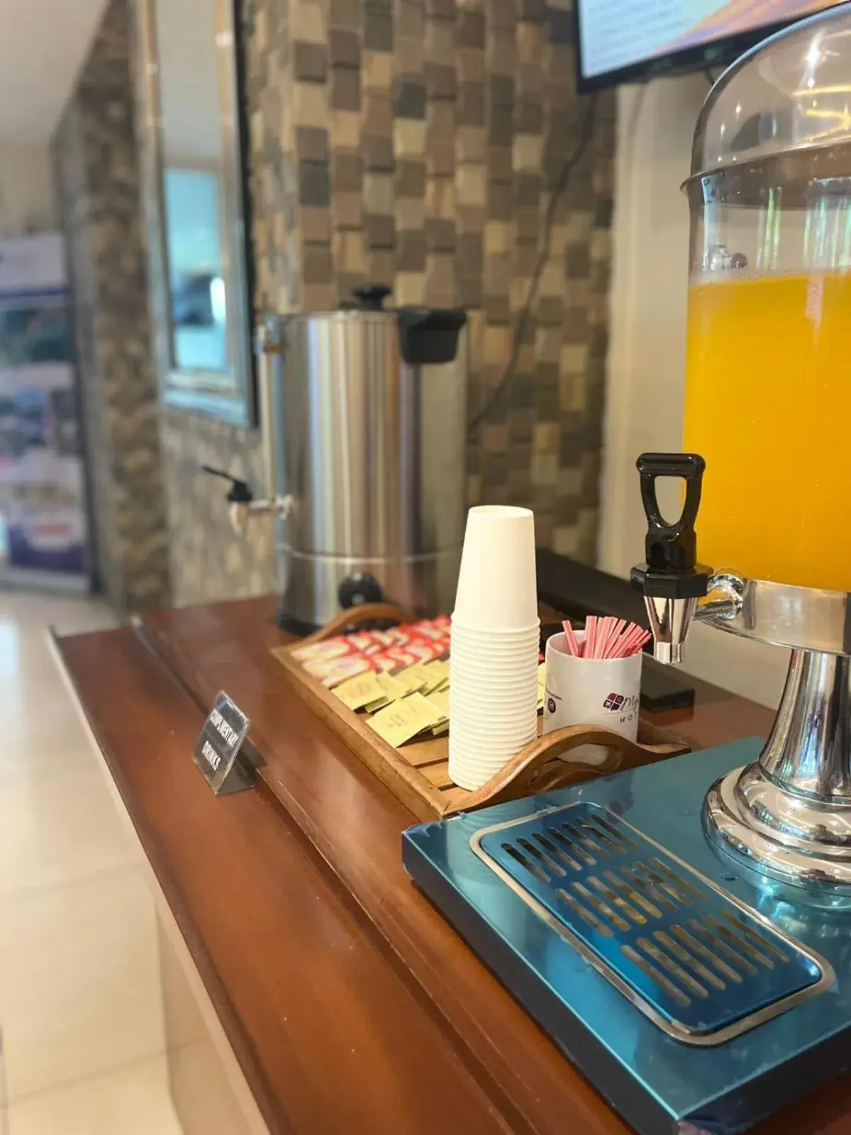 Restaurant/places to eat in MySpace Hotel @BGC Restaurant/places to eat in MySpace Hotel @BGC