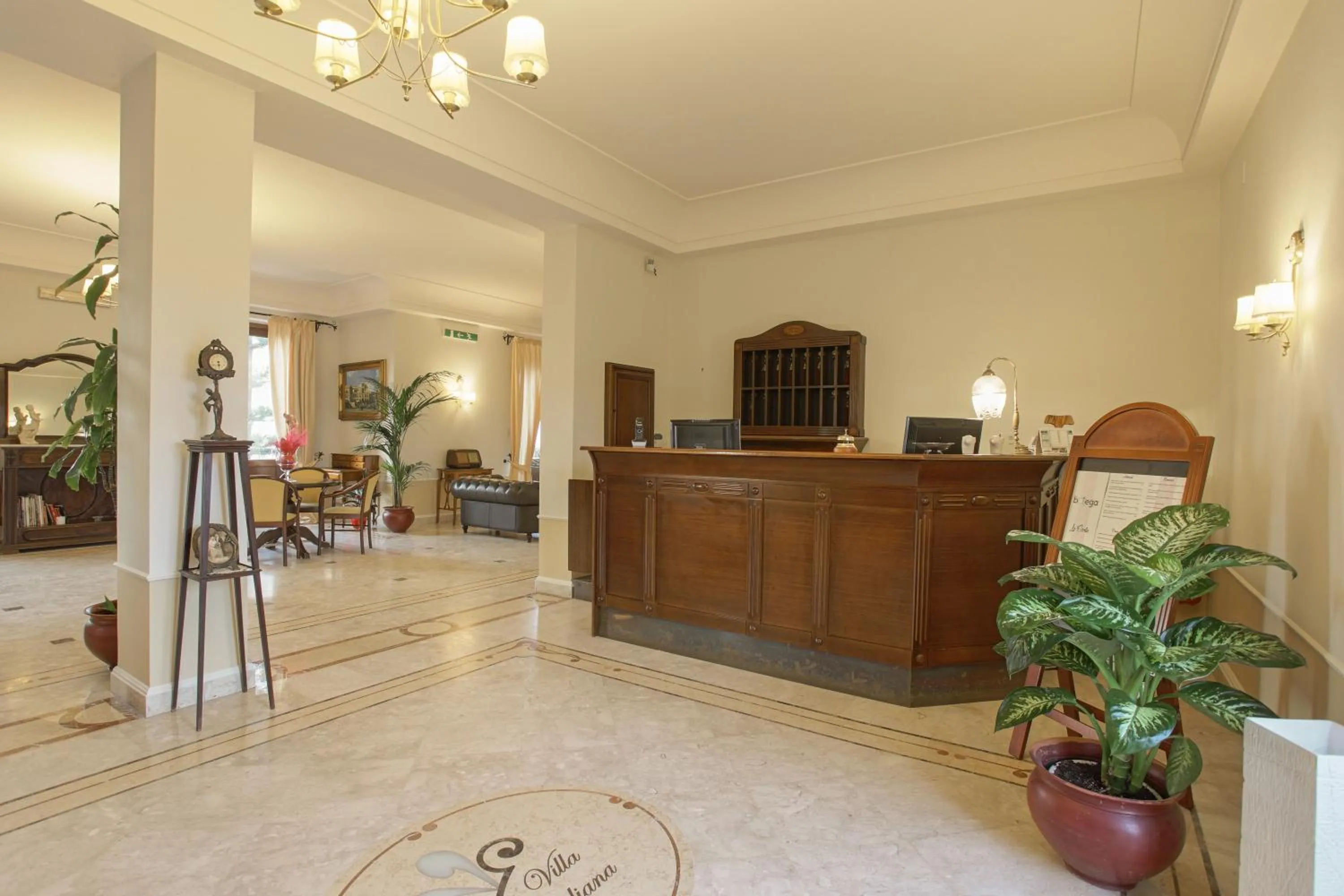 Lobby or reception in Relais Villa Giuliana