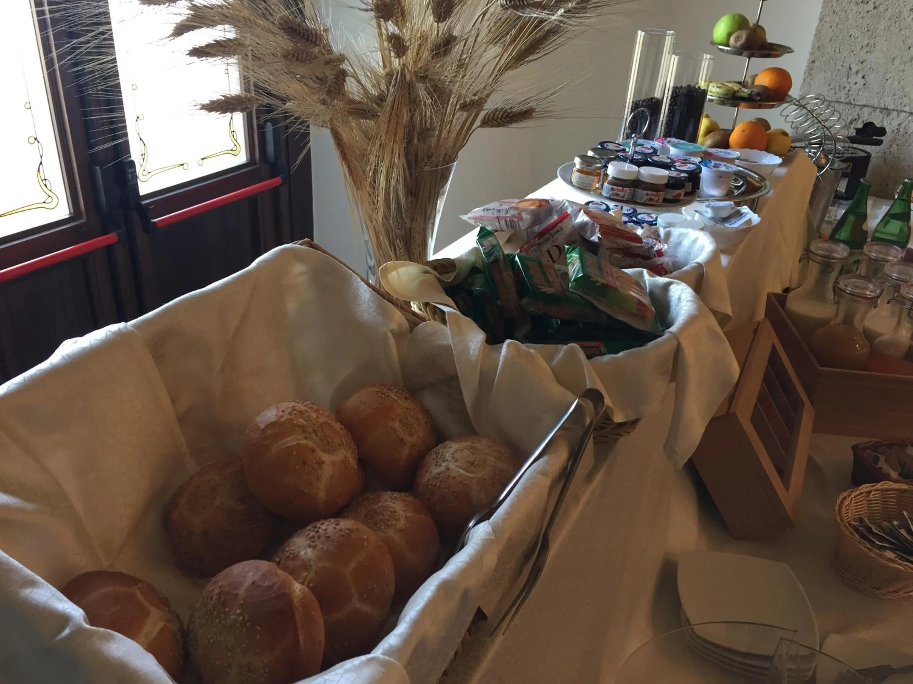 Buffet breakfast in Relais Villa Giuliana