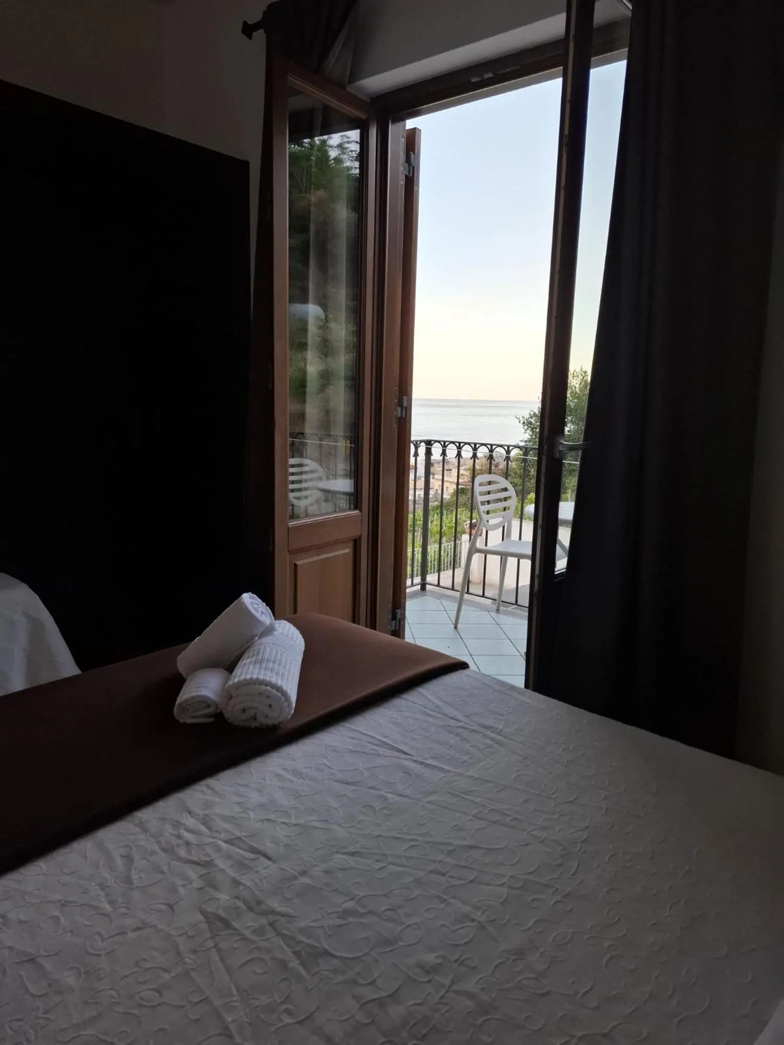 Bedroom, Bed in La Zagara Hotel