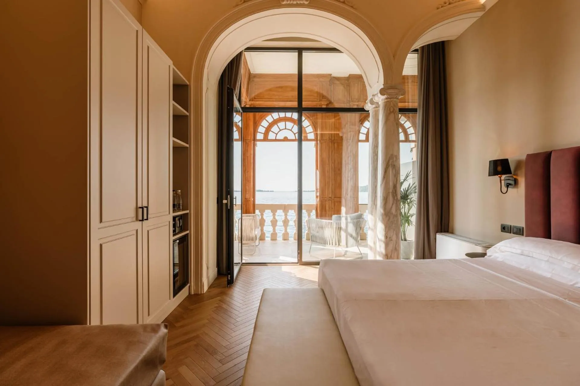 Bed in Hotel Monte Baldo e Villa Acquarone