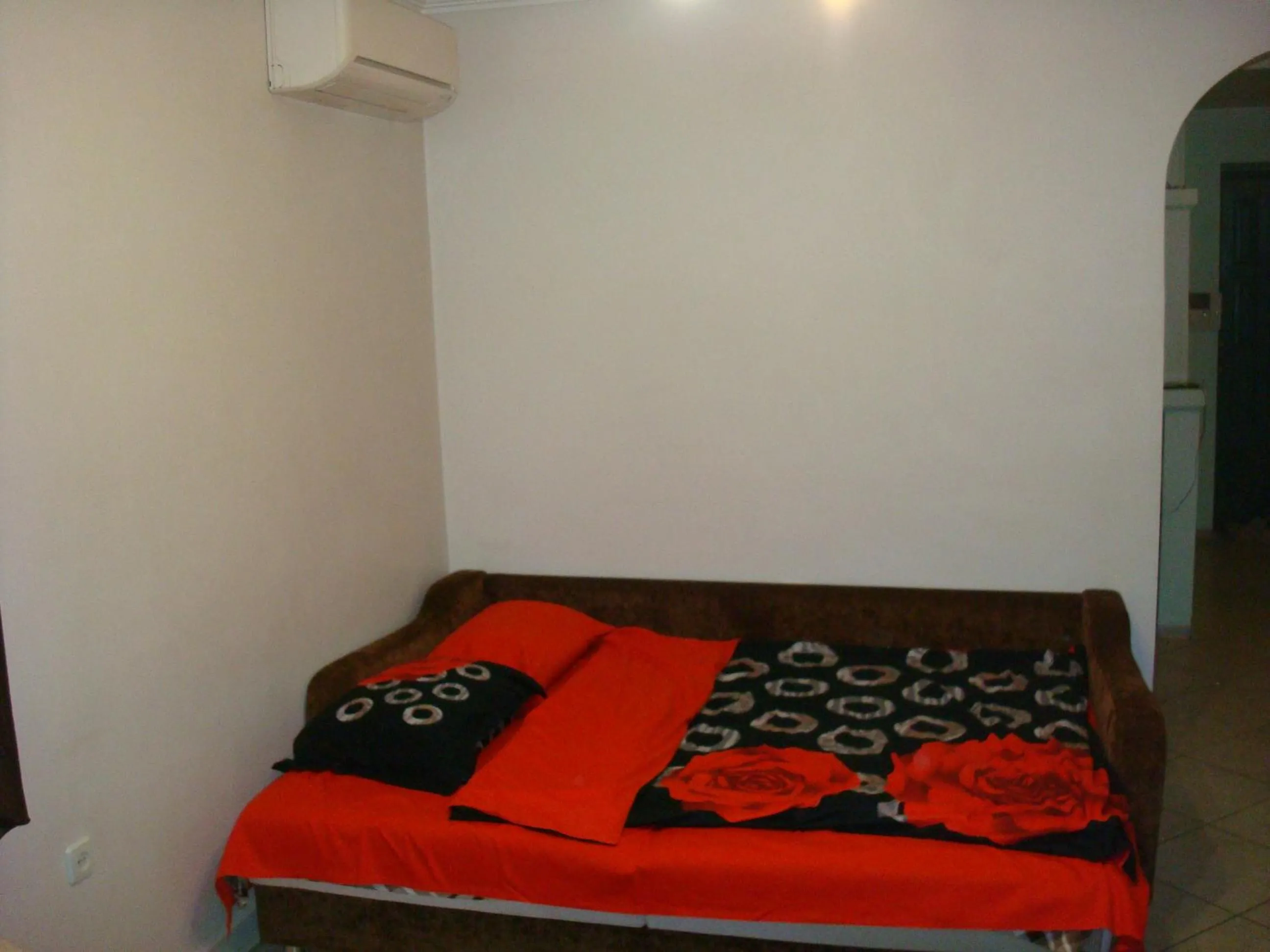 Bed in Apartment on Privokzalnaya 2/1