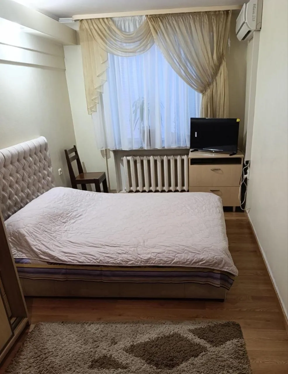 Bed in Apartment on Privokzalnaya 2/1