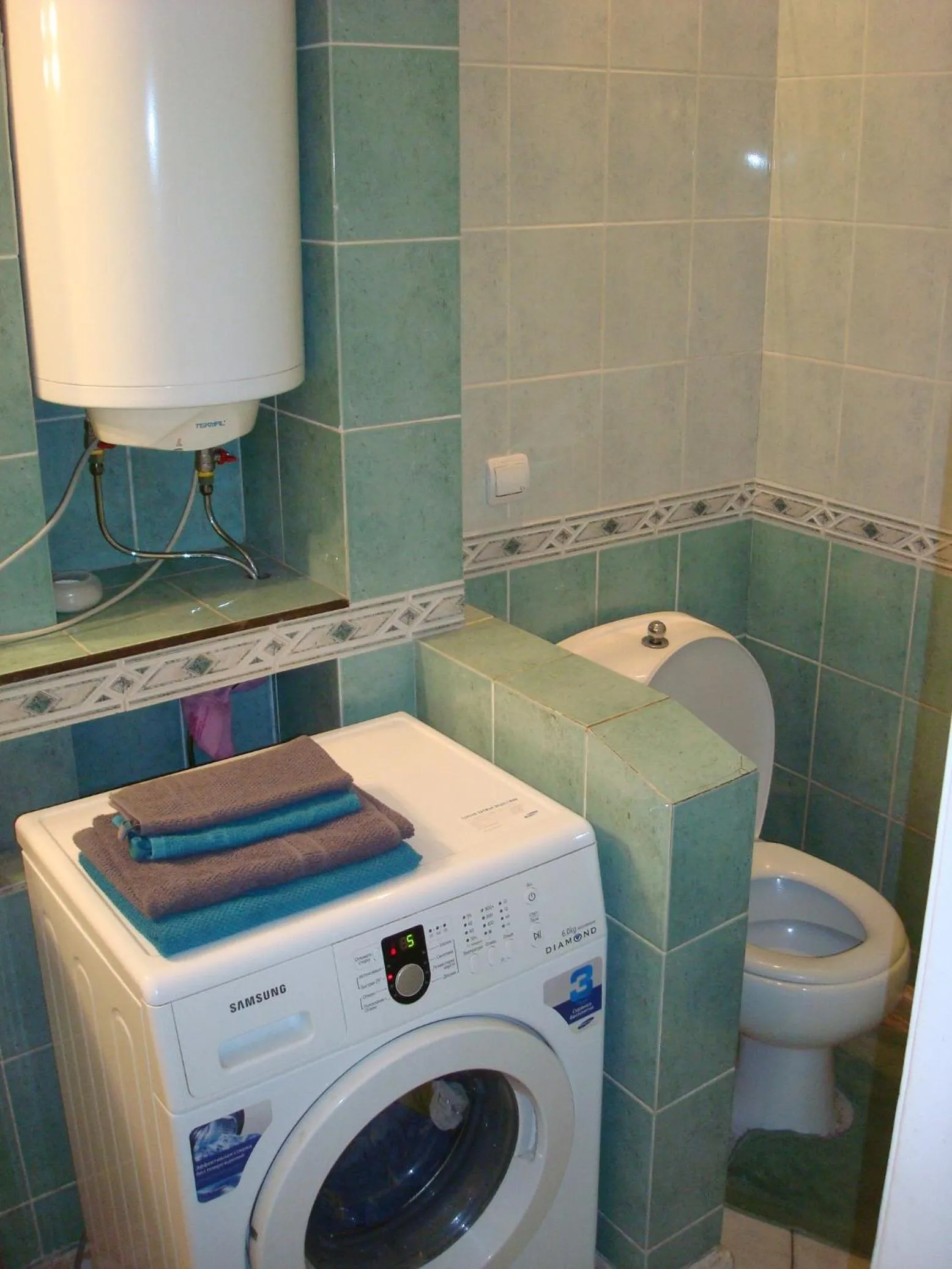 Toilet in Apartment on Privokzalnaya 2/1