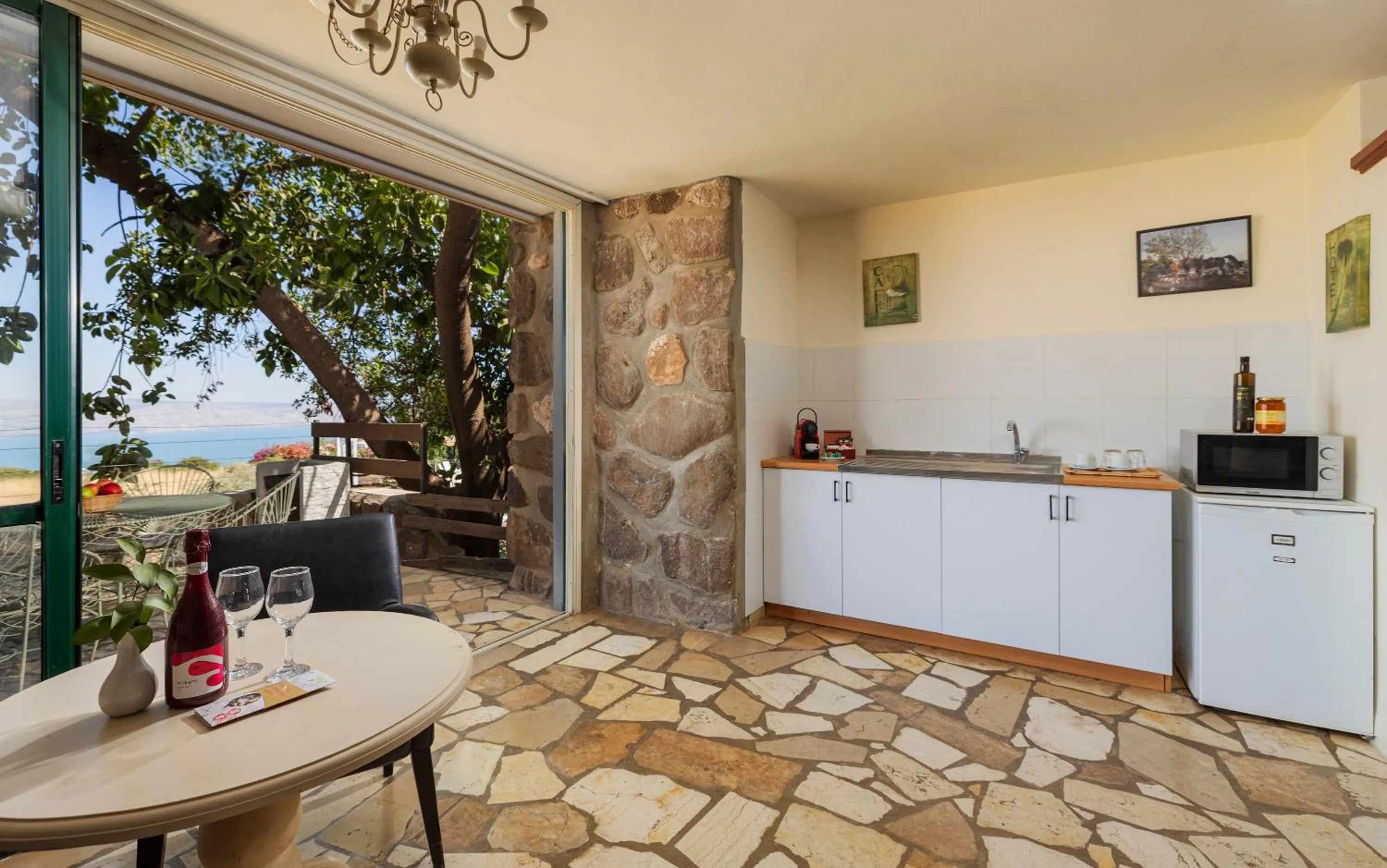 Kitchen or kitchenette in Vered Hagalil Holiday Village Hotel