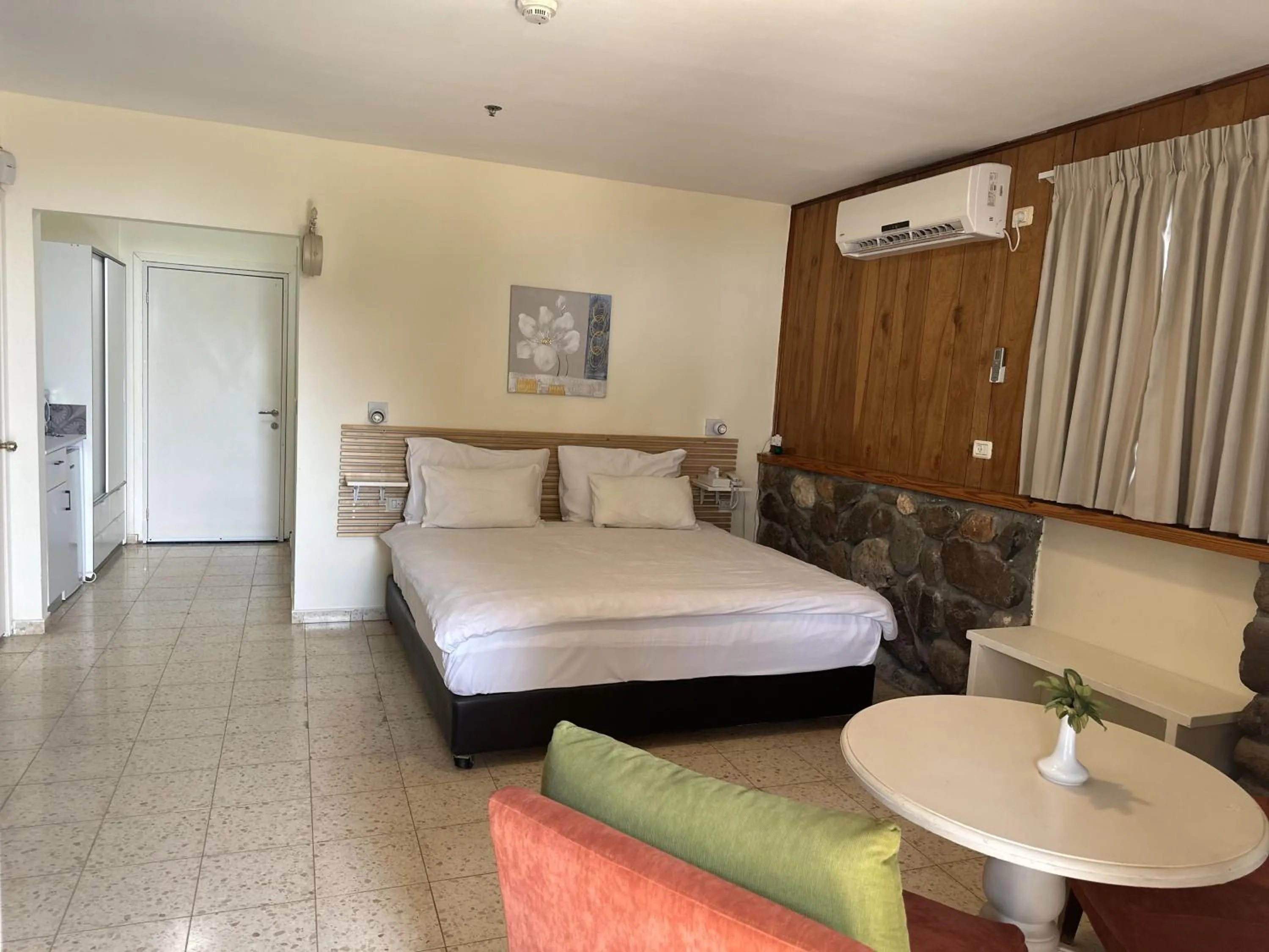 Bedroom, Bed in Vered Hagalil Holiday Village Hotel