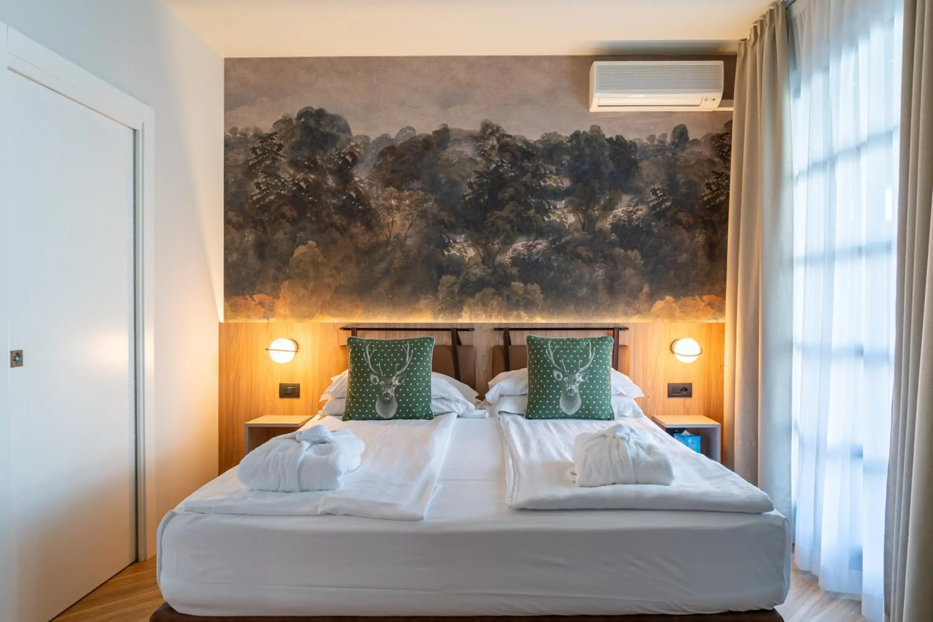 Standard Double Room in Hotel Querceto Wellness & Spa - Garda Lake Collection Standard Double Room in Hotel Querceto Wellness & Spa - Garda Lake Collection