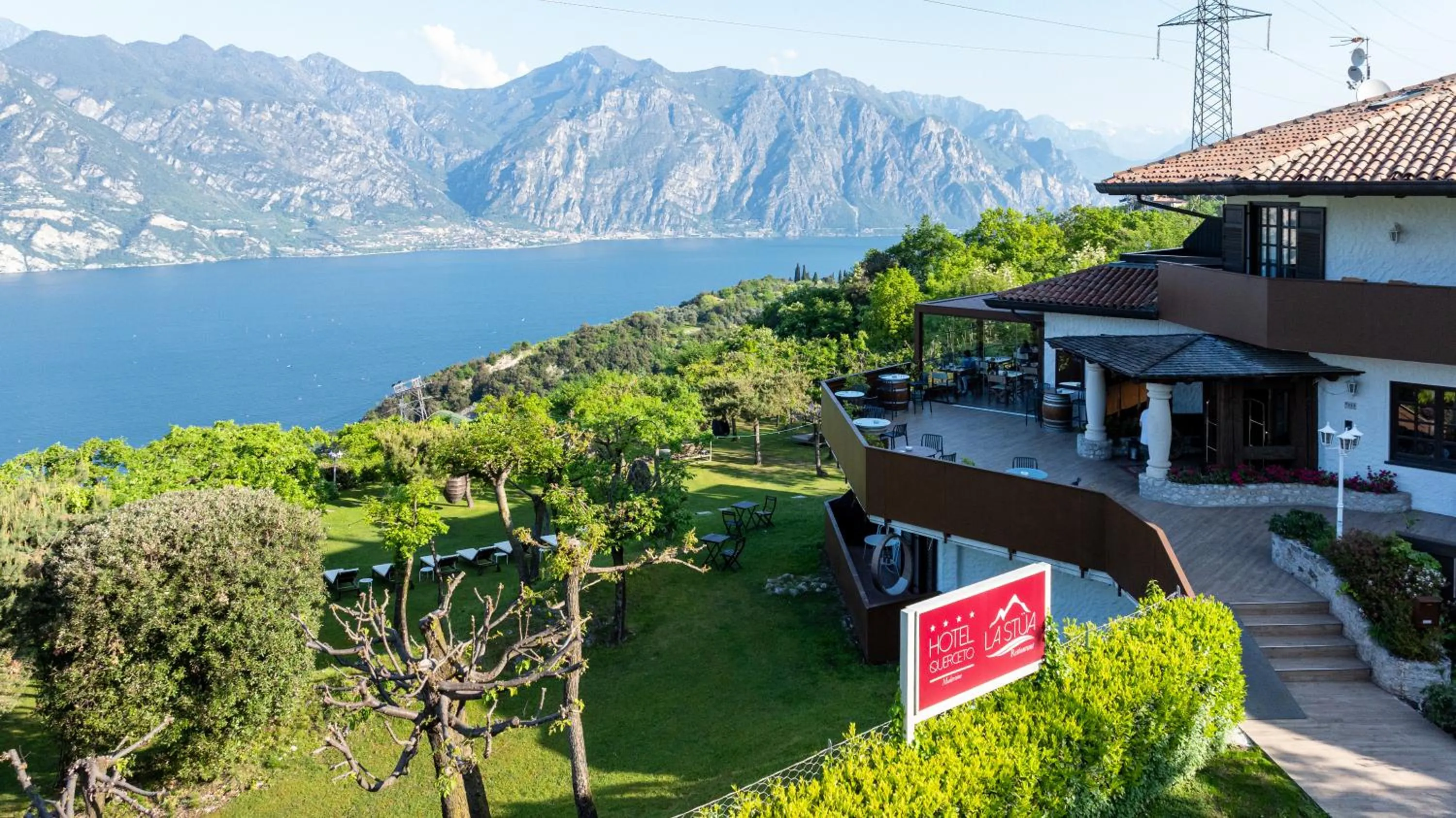 Property building in Hotel Querceto Wellness & Spa - Garda Lake Collection