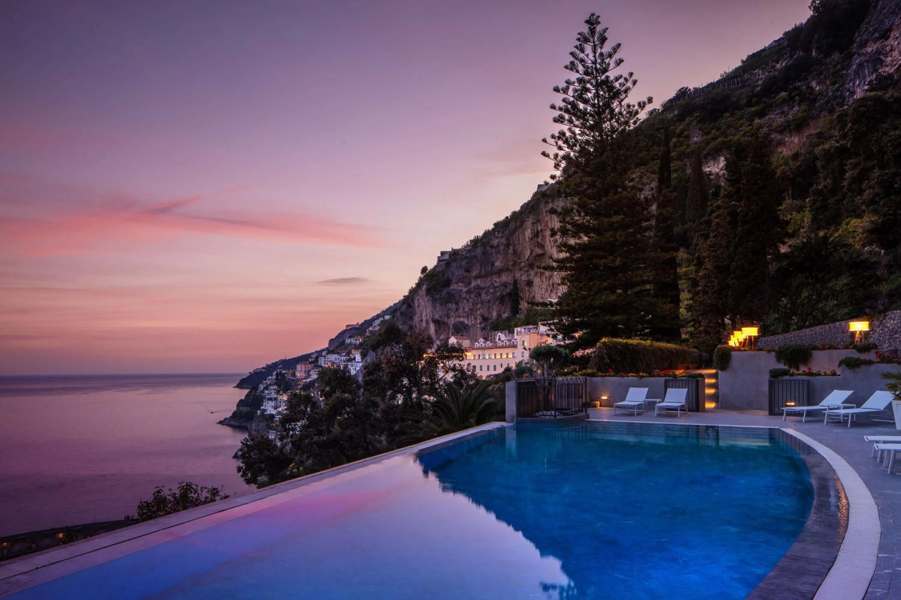 Pool view in Anantara Convento di Amalfi Grand Hotel