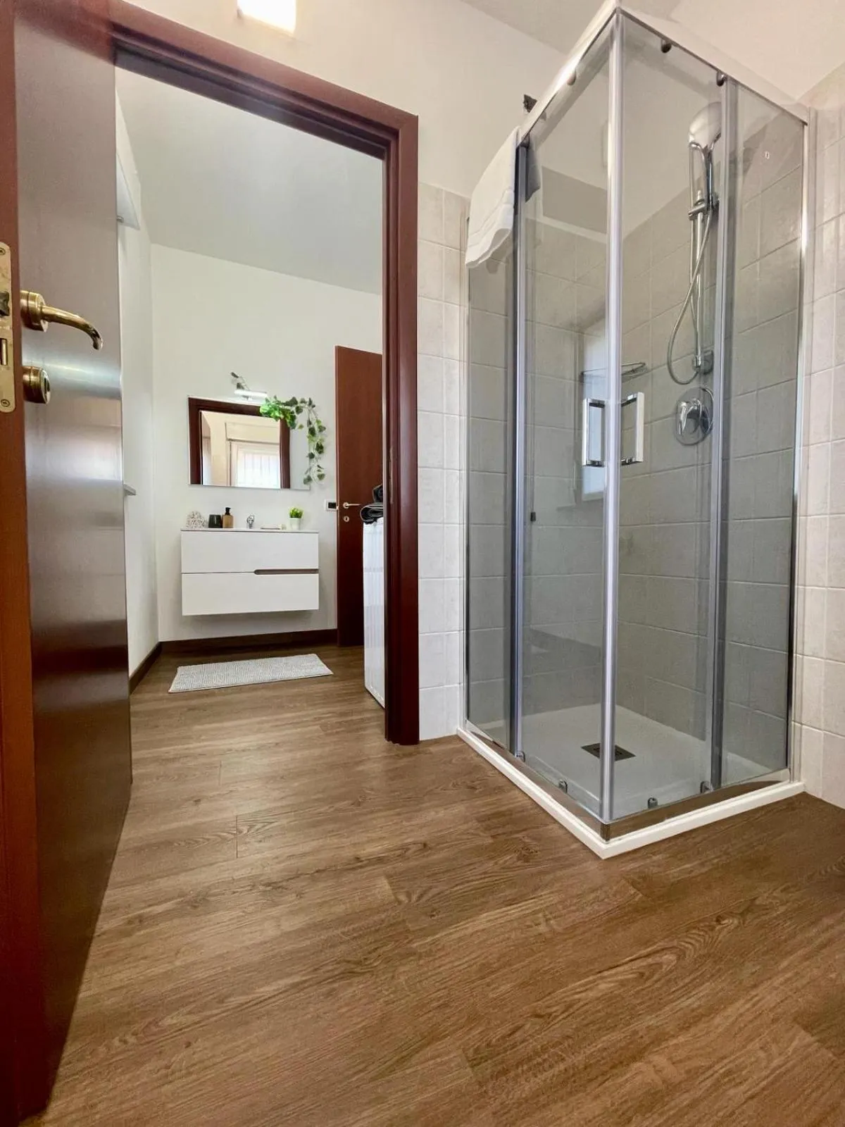 Shower in Bnbook Expo Residence Rho