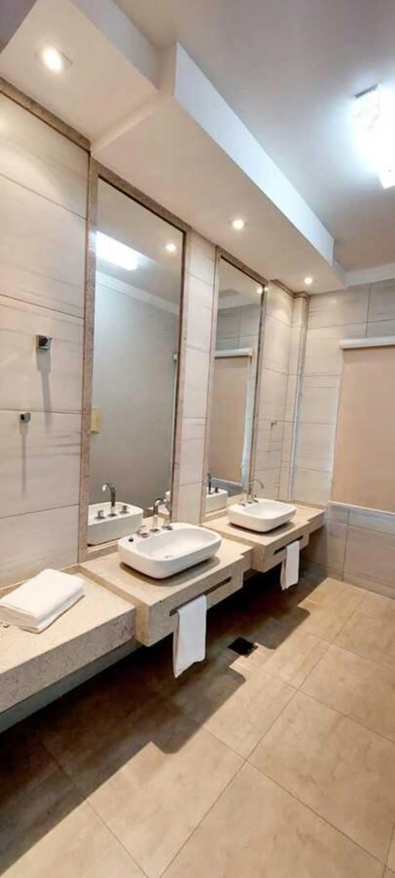 Bathroom in Habitat Prime Hotel