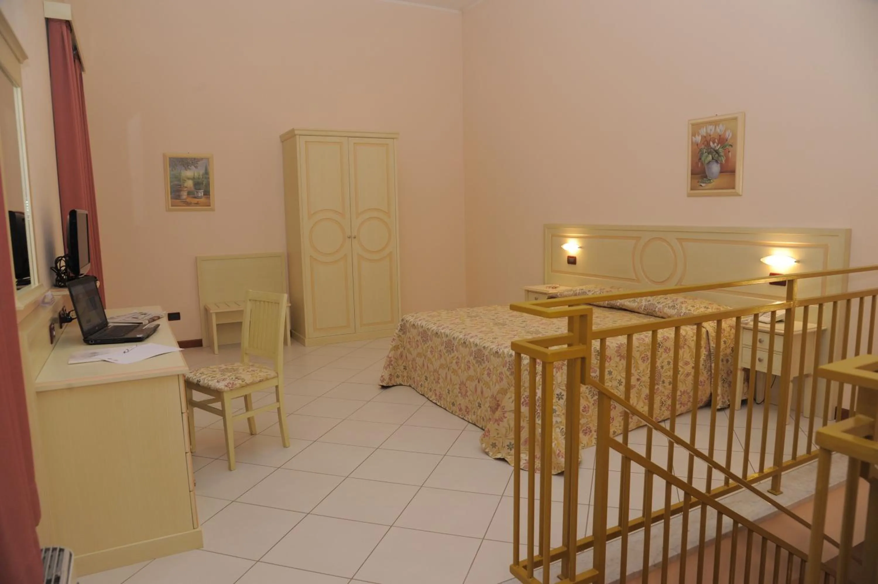 Bedroom in Hotel Plazza