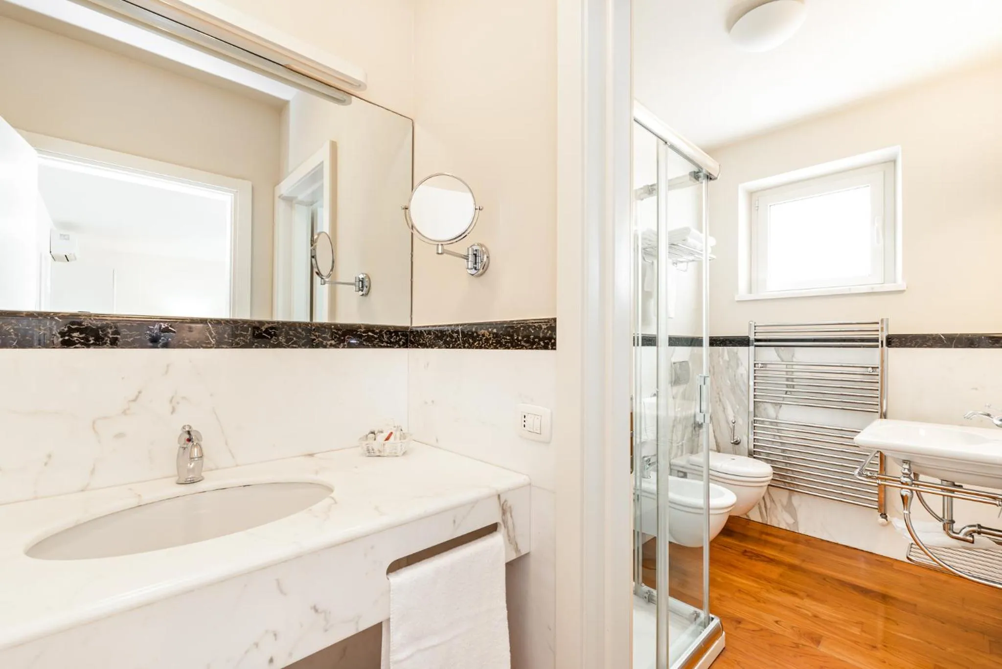 Bathroom in Hotel & Residence Exclusive