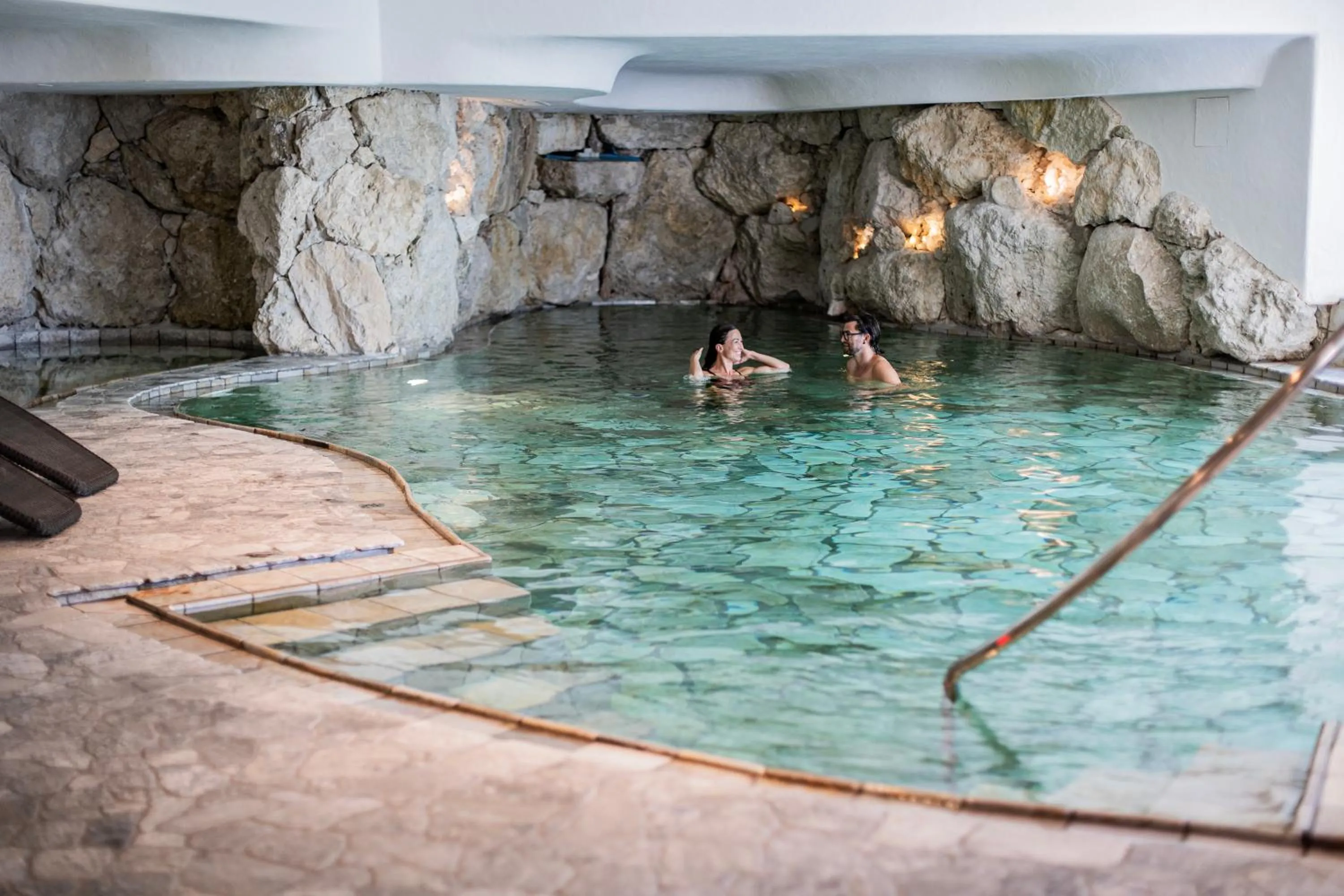 Hot Tub in Kristallhotel Corona-Krone