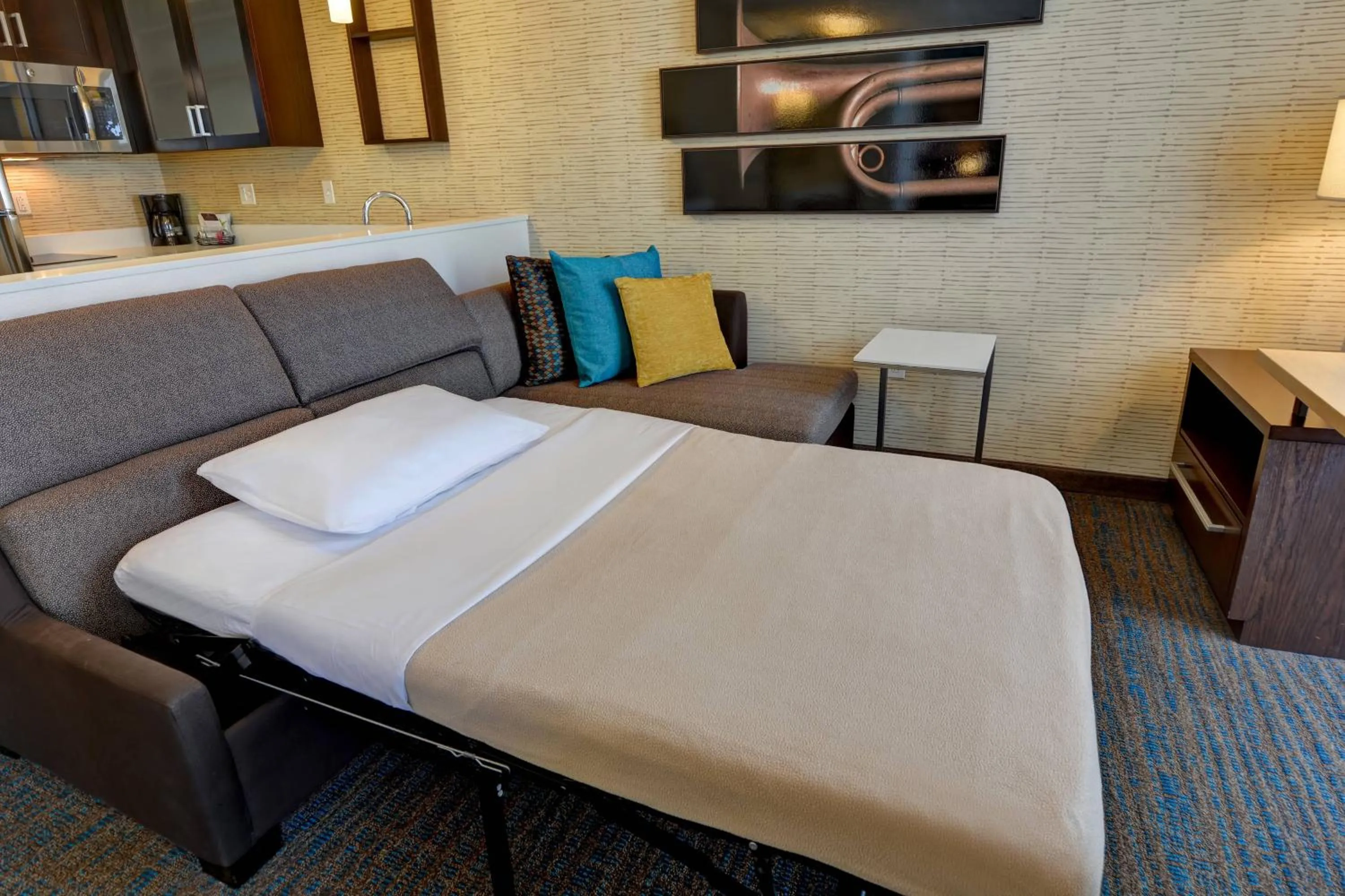 Photo of the whole room, Bed in Residence Inn by Marriott Jackson The District at Eastover