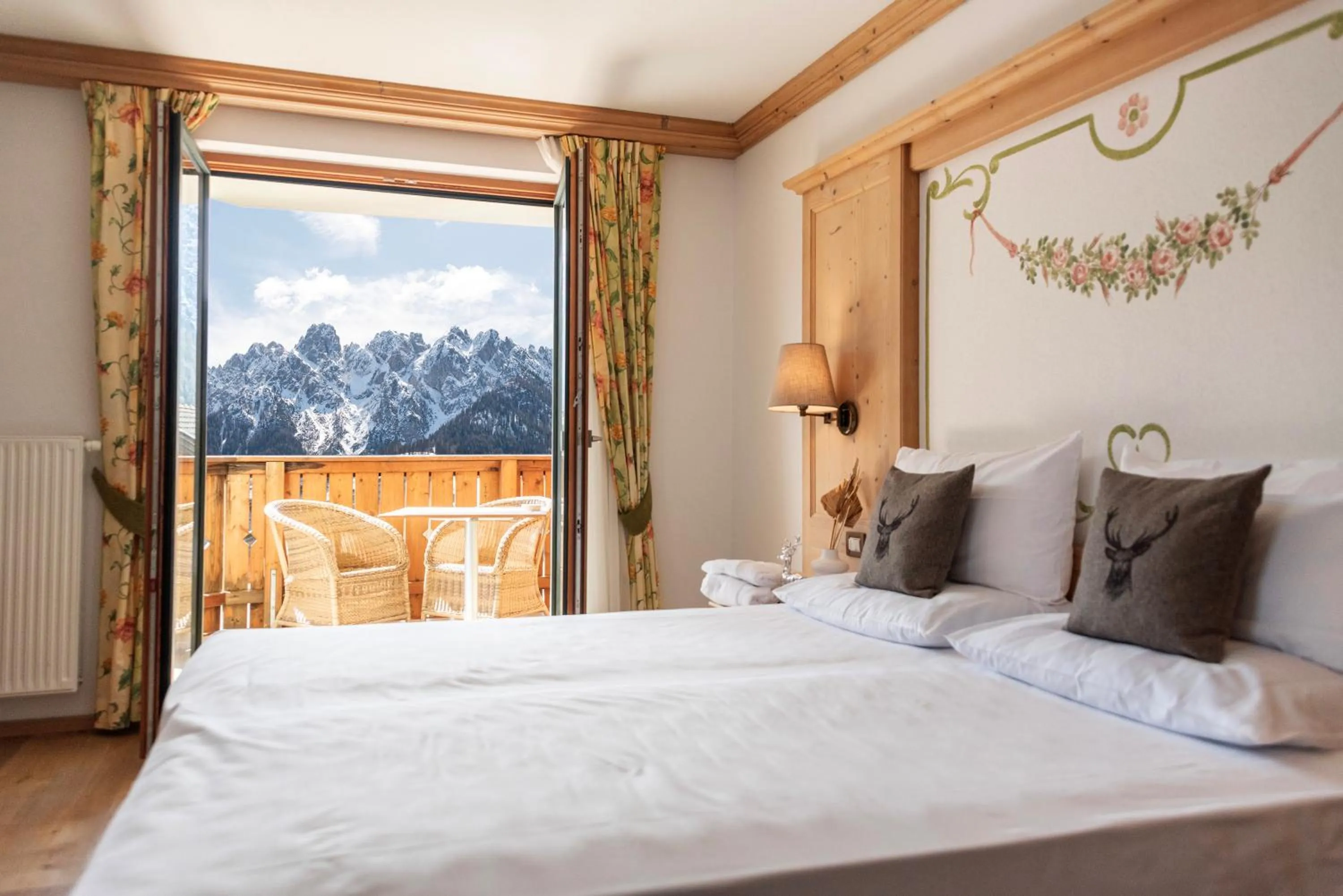 Bed in Hotel Cristallo