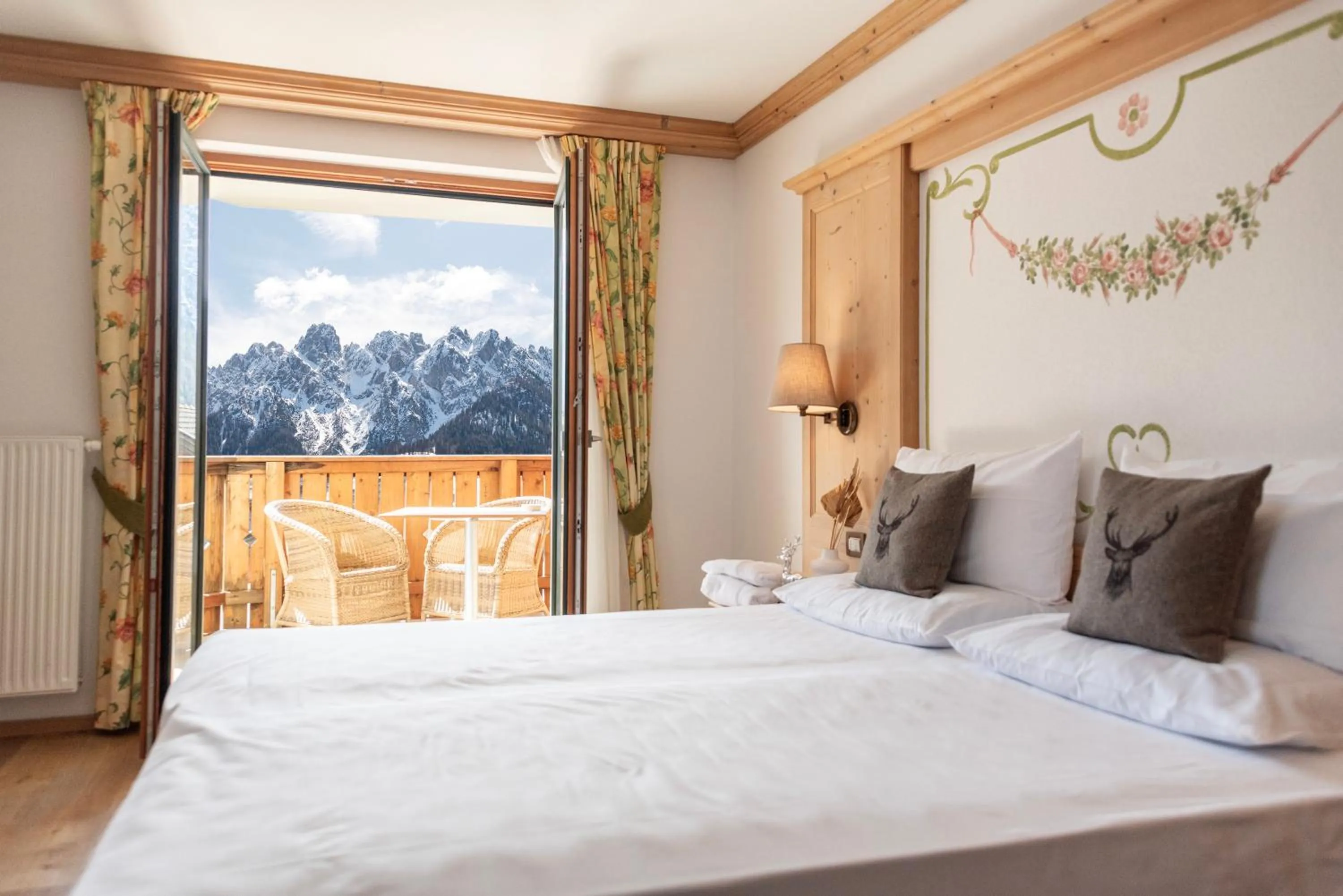 Bed in Hotel Cristallo