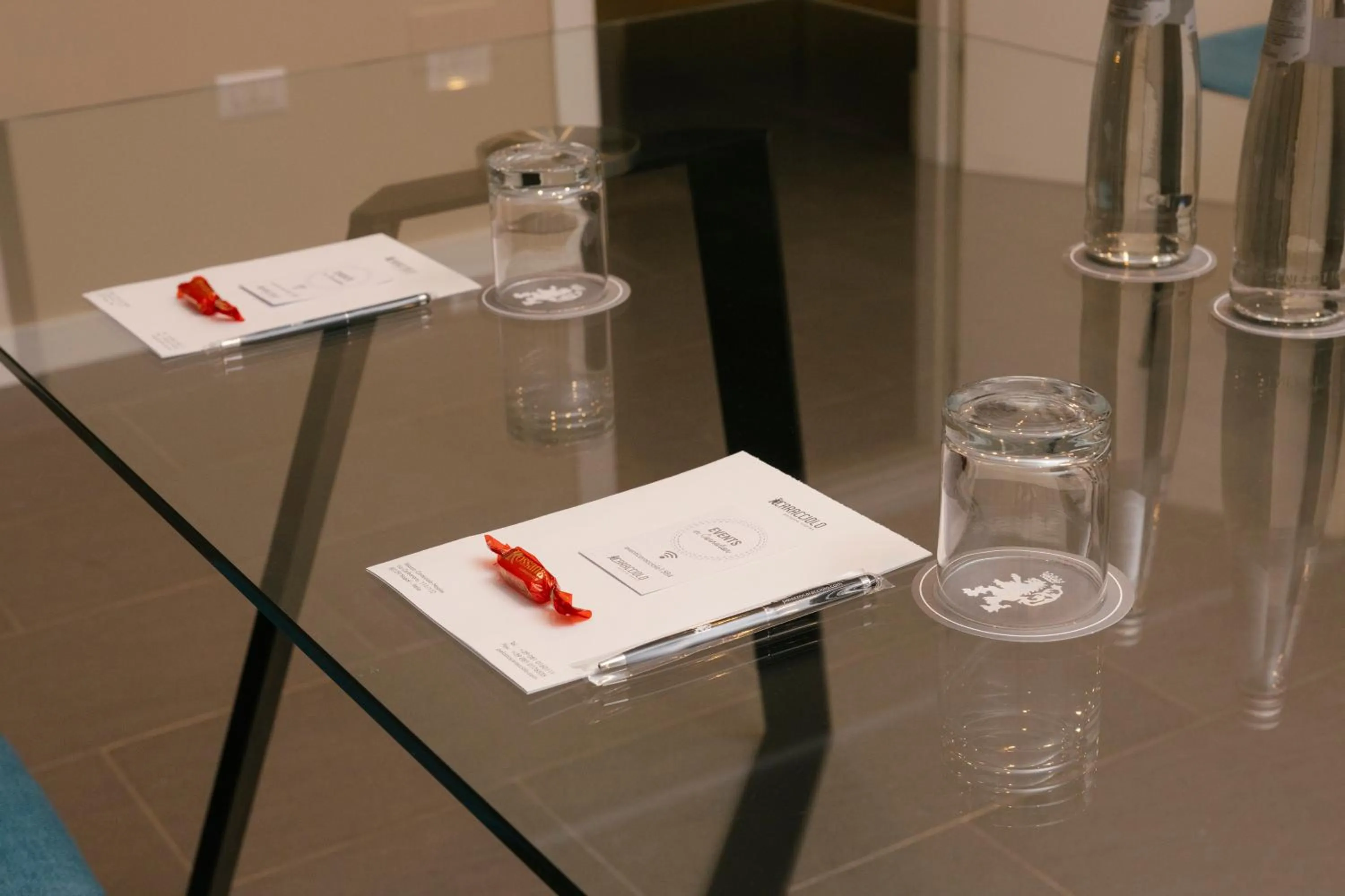 Meeting/conference room in Palazzo Caracciolo Naples