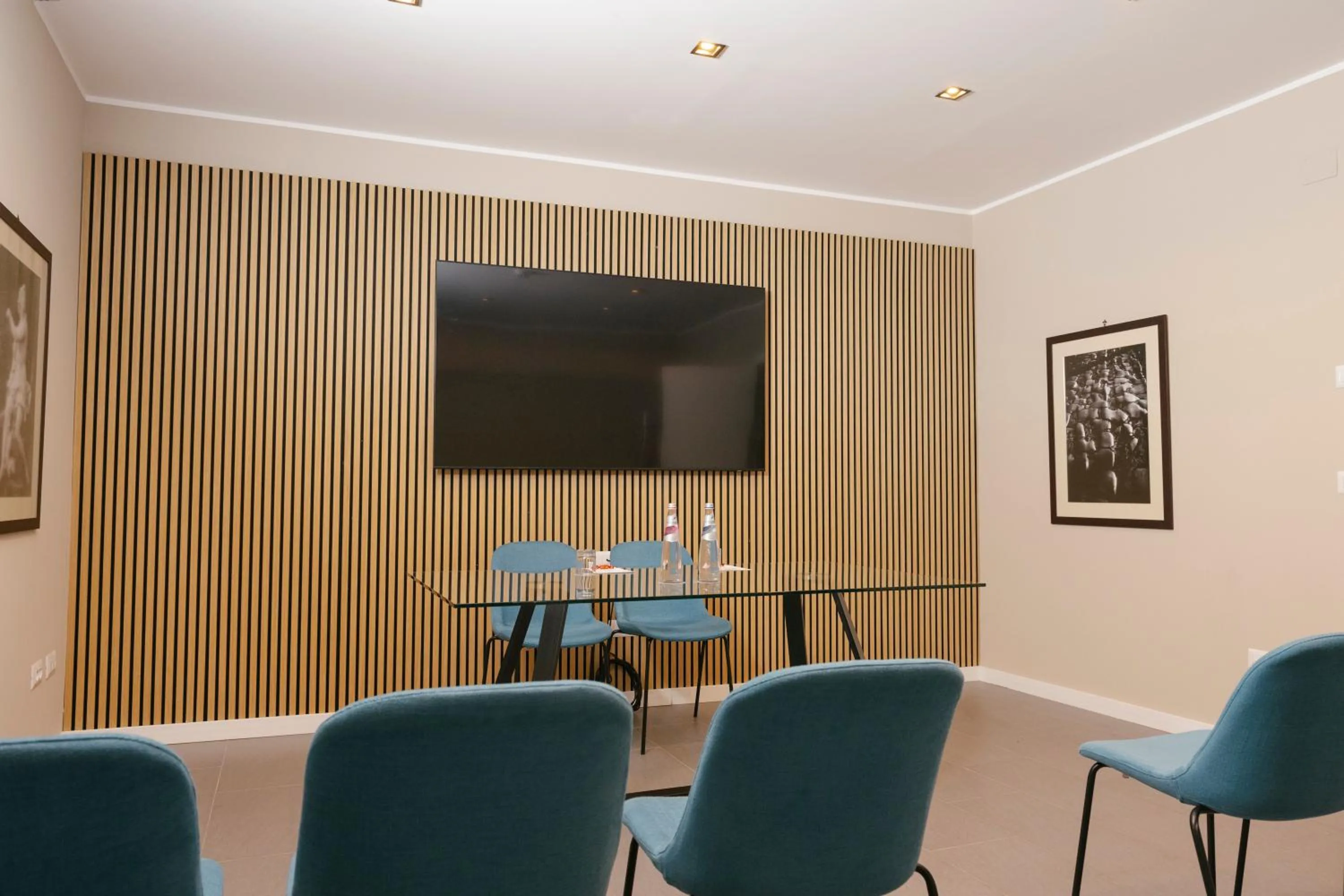 Meeting/conference room in Palazzo Caracciolo Naples