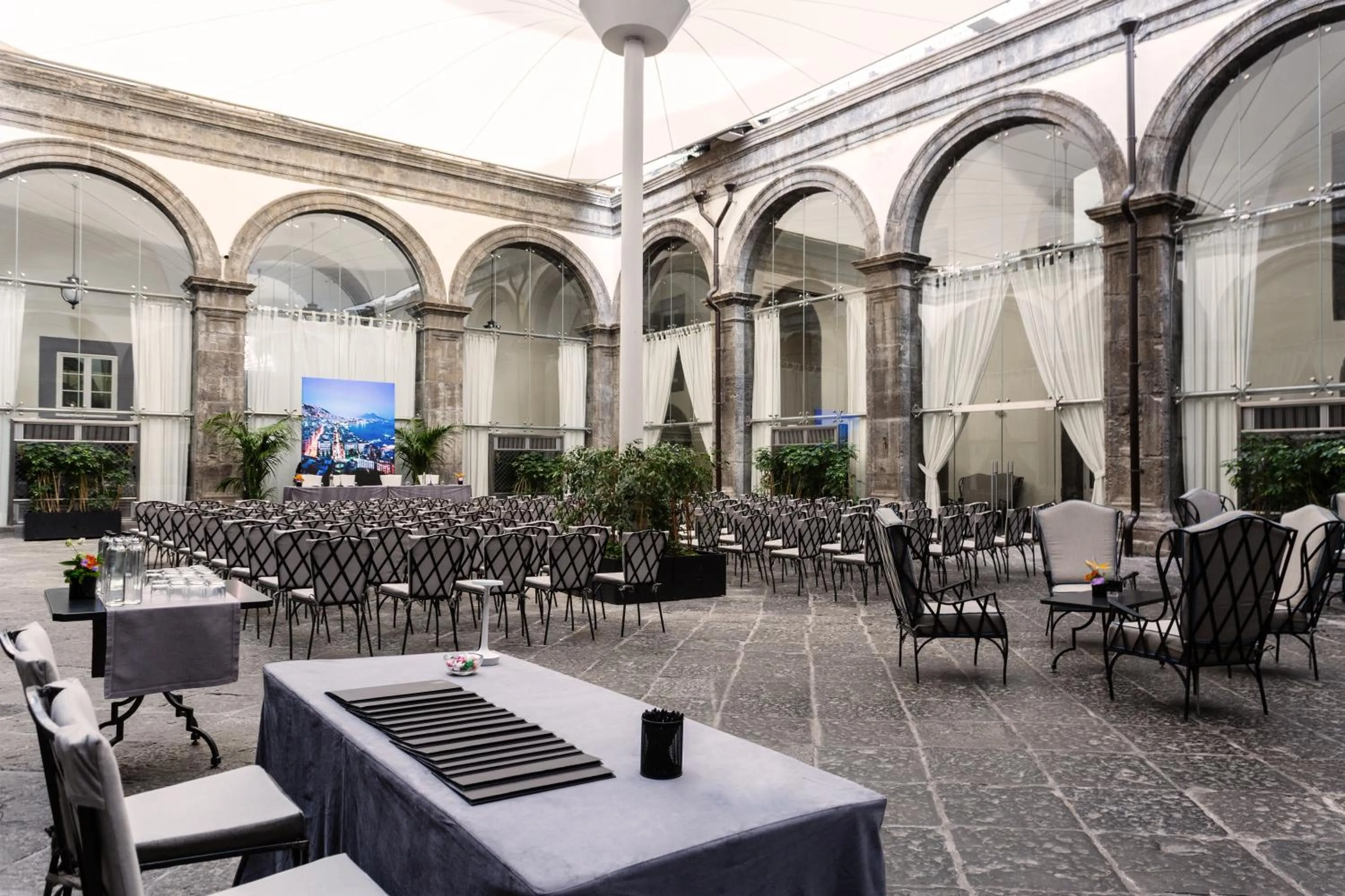 Meeting/conference room in Palazzo Caracciolo Naples