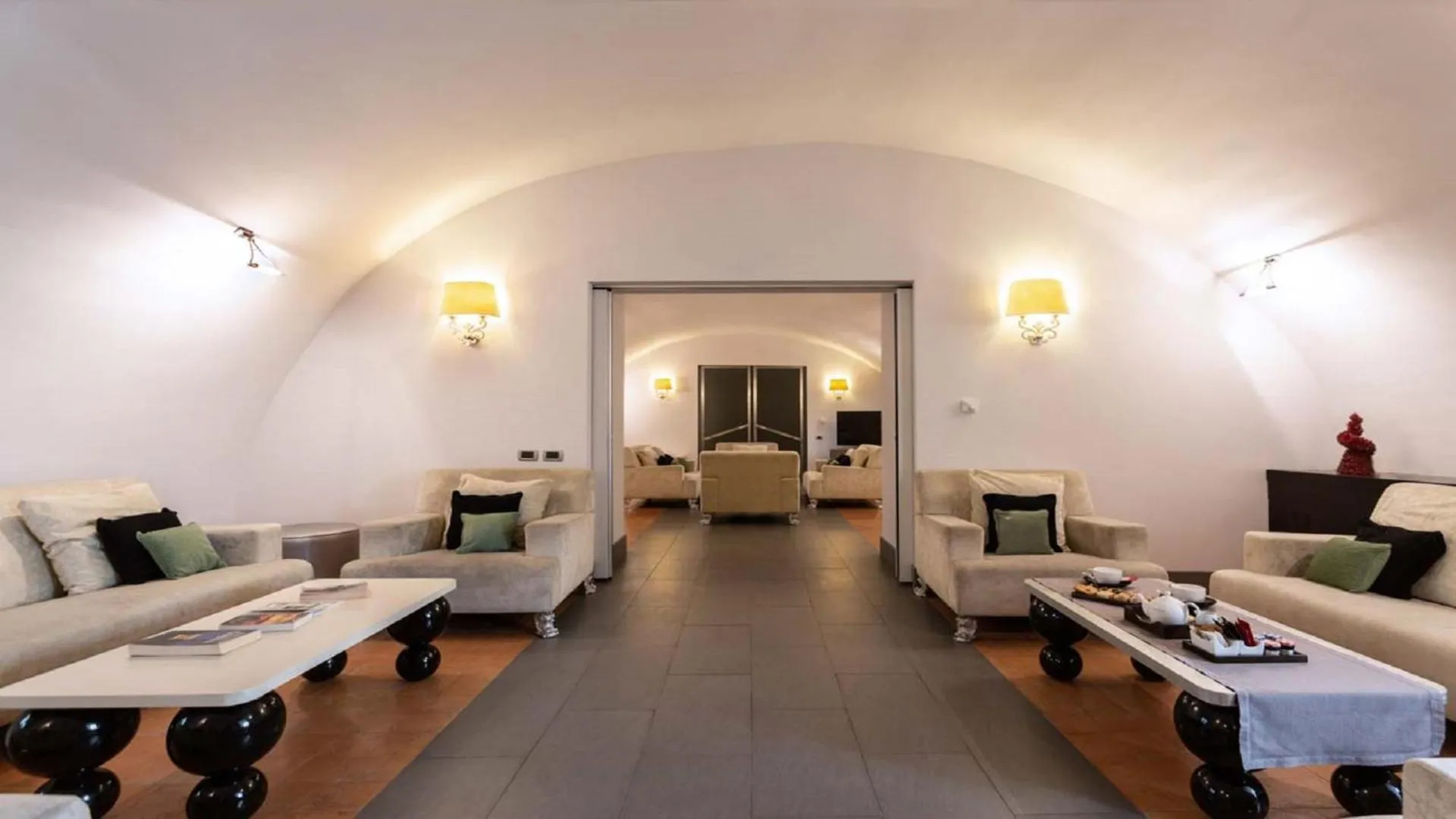 Meeting/conference room in Palazzo Caracciolo Naples