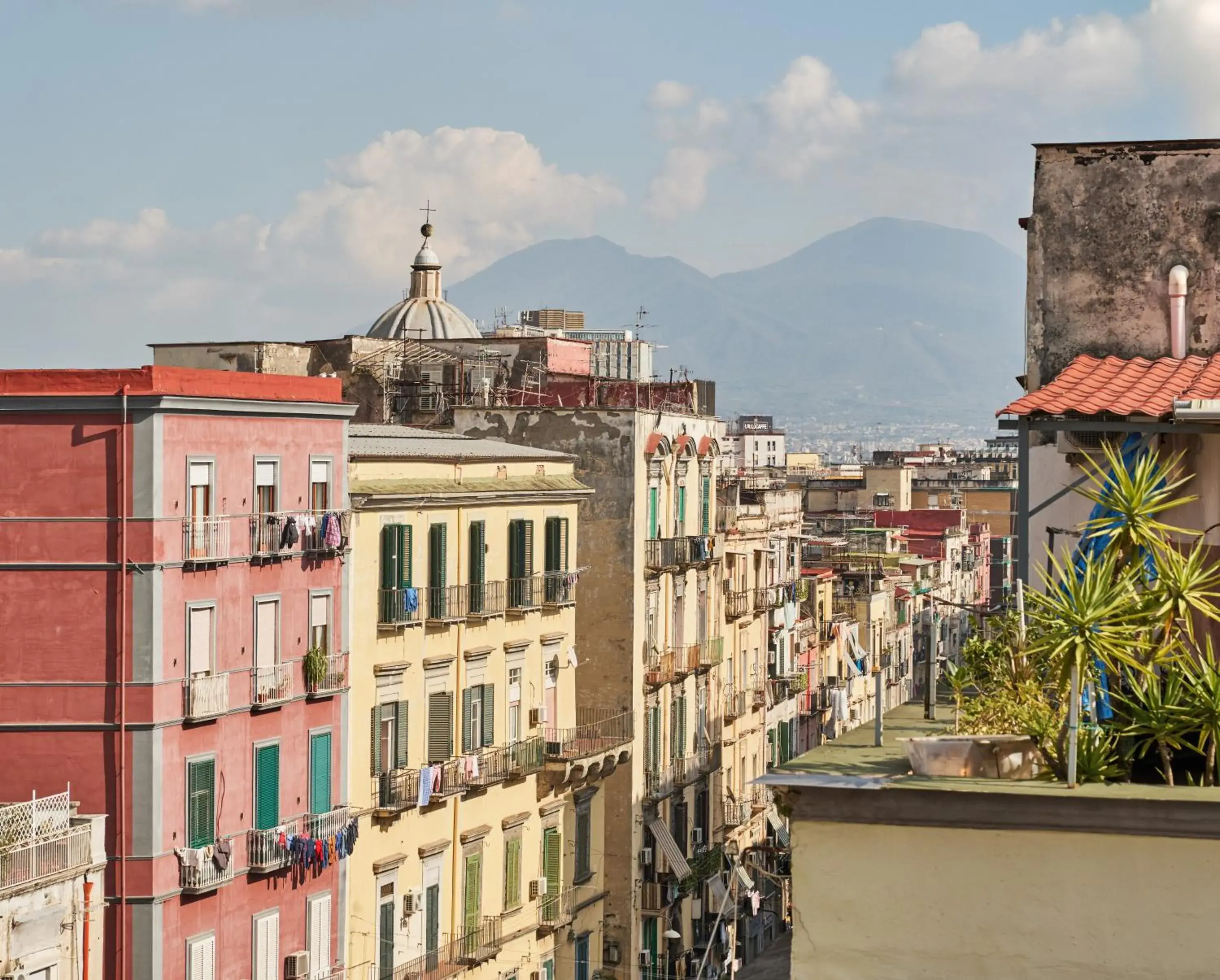 Deluxe King Room in Palazzo Caracciolo Naples Deluxe King Room in Palazzo Caracciolo Naples
