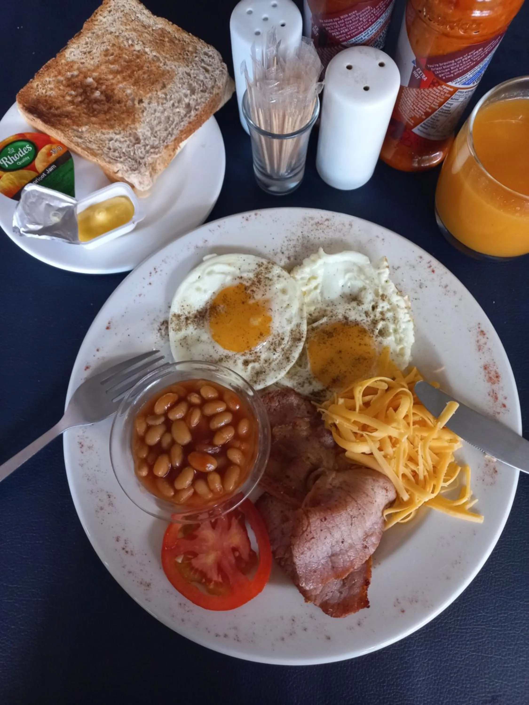 Breakfast in J'Cups Guest House