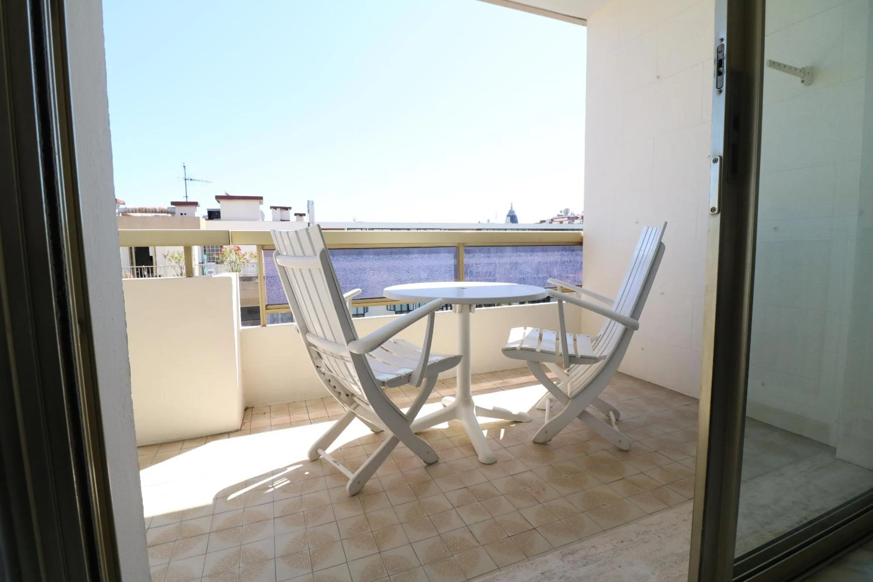 Balcony/Terrace in 2 bedroom & studio Palais Royal 2 mins from Croisette and Carlton