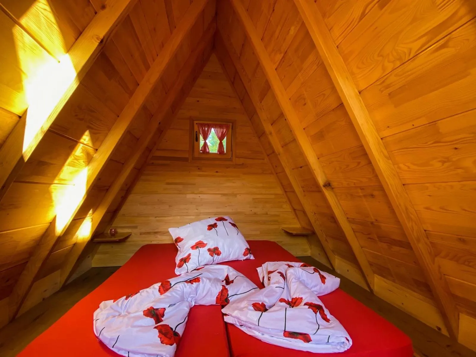 Photo of the whole room, Bed in Rooms & Glamping Lana Haus