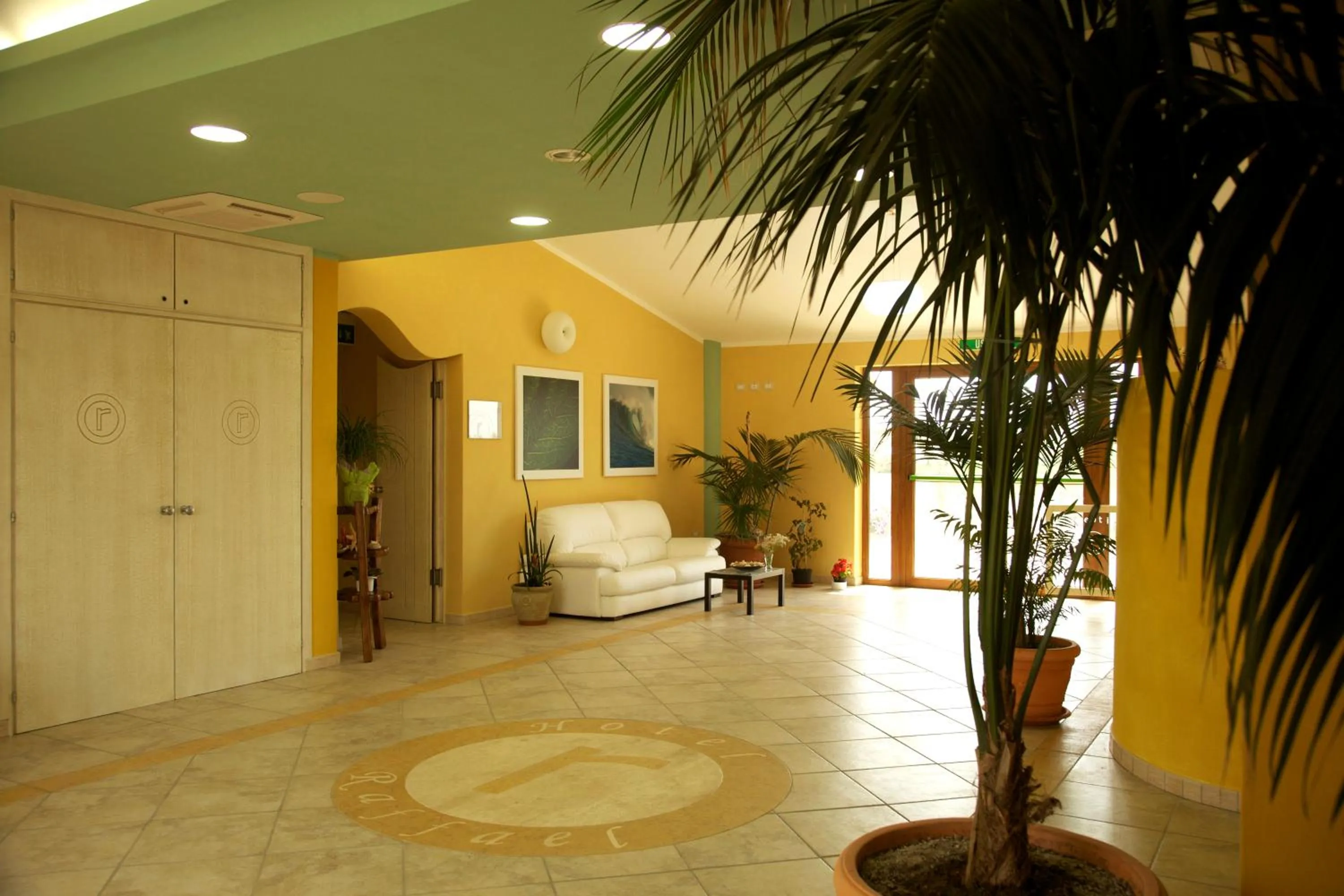 Lobby or reception in Hotel Raffael PHG