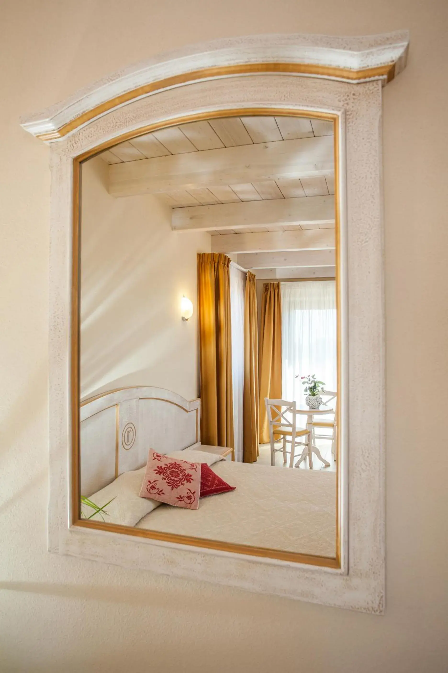 Suite with Sea View in Hotel Raffael PHG Suite with Sea View in Hotel Raffael PHG