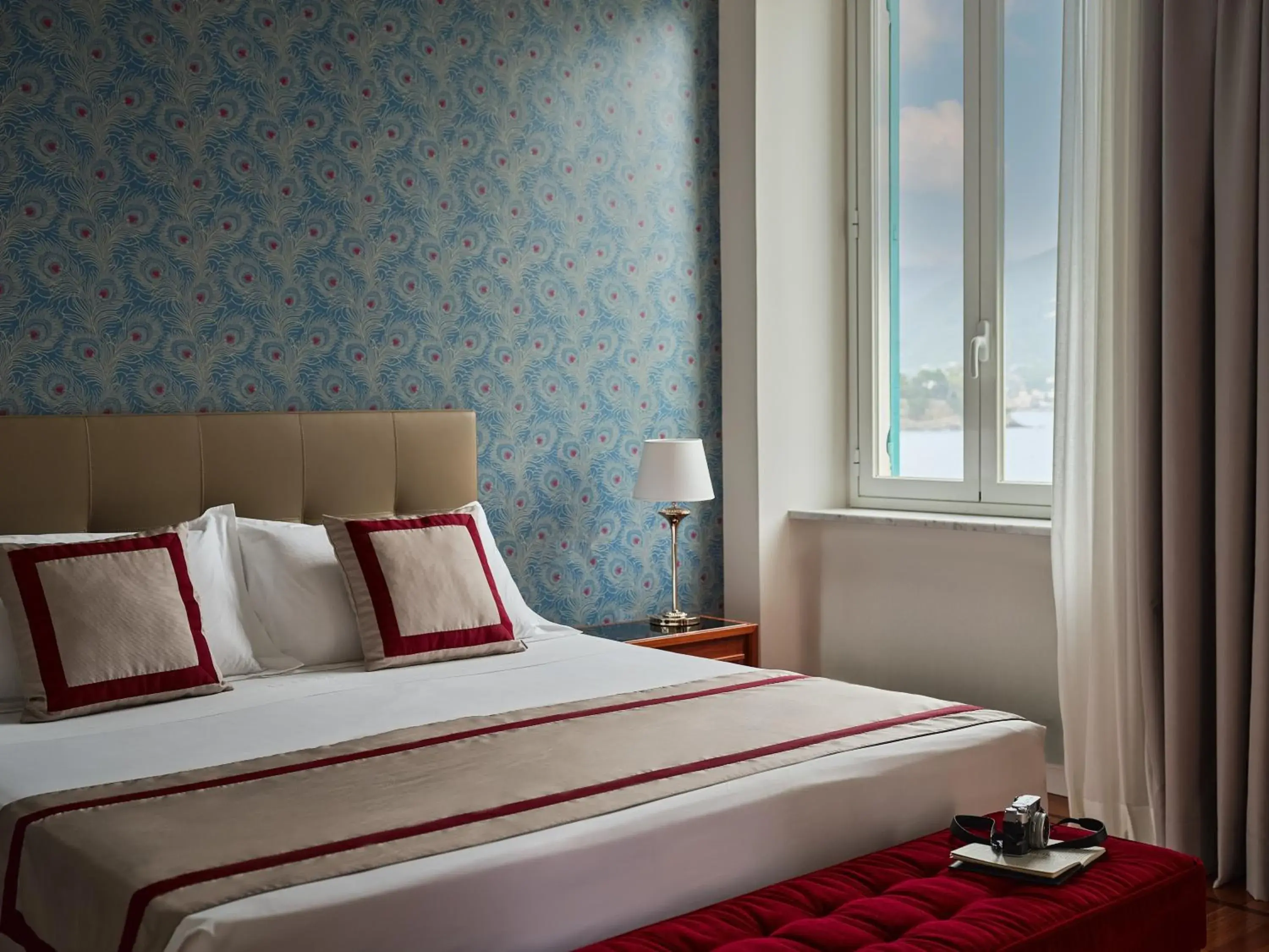 Bed in Grand Hotel Miramare Bed in Grand Hotel Miramare