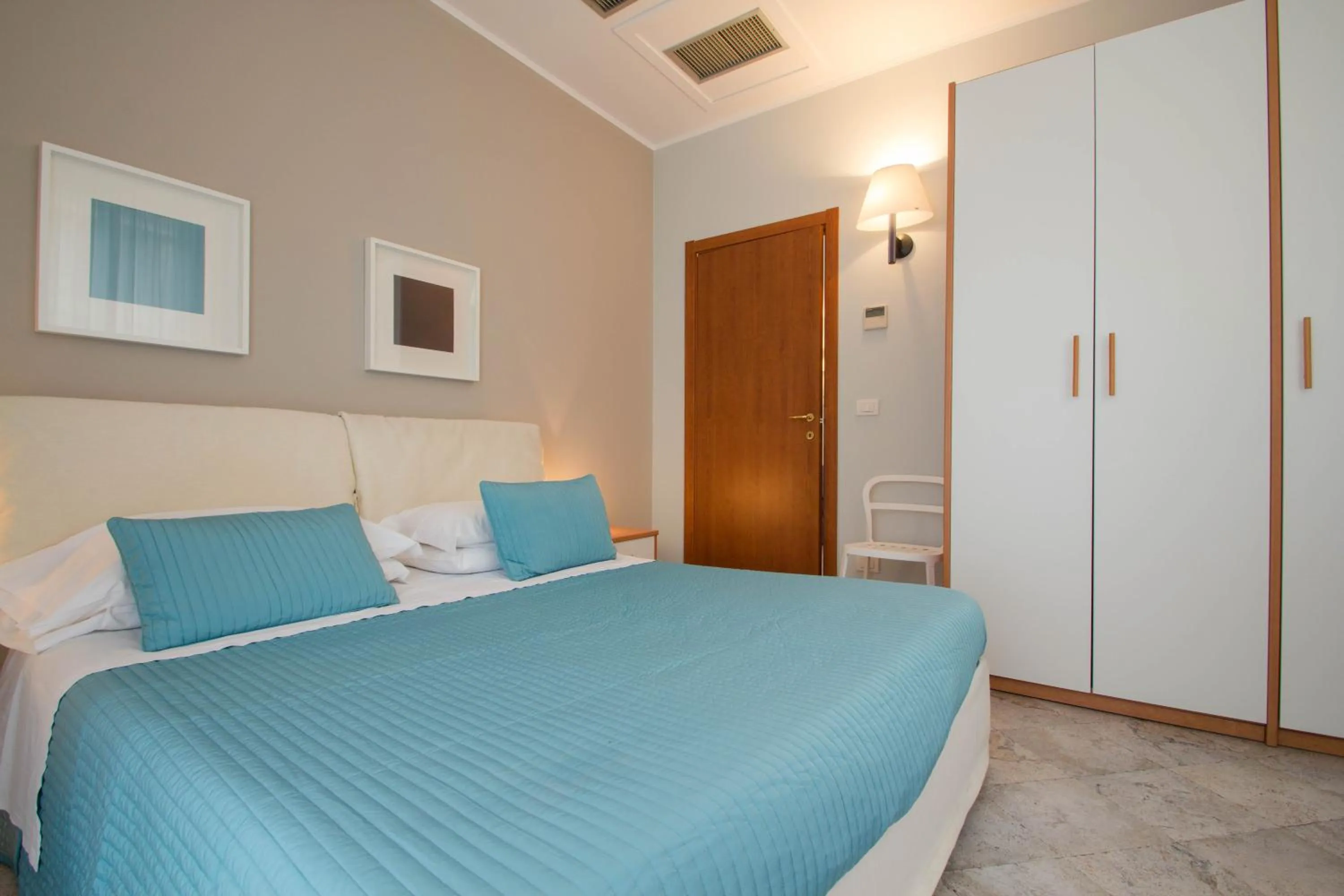 Photo of the whole room, Bed in Hotel Corso Alaxi Hotels