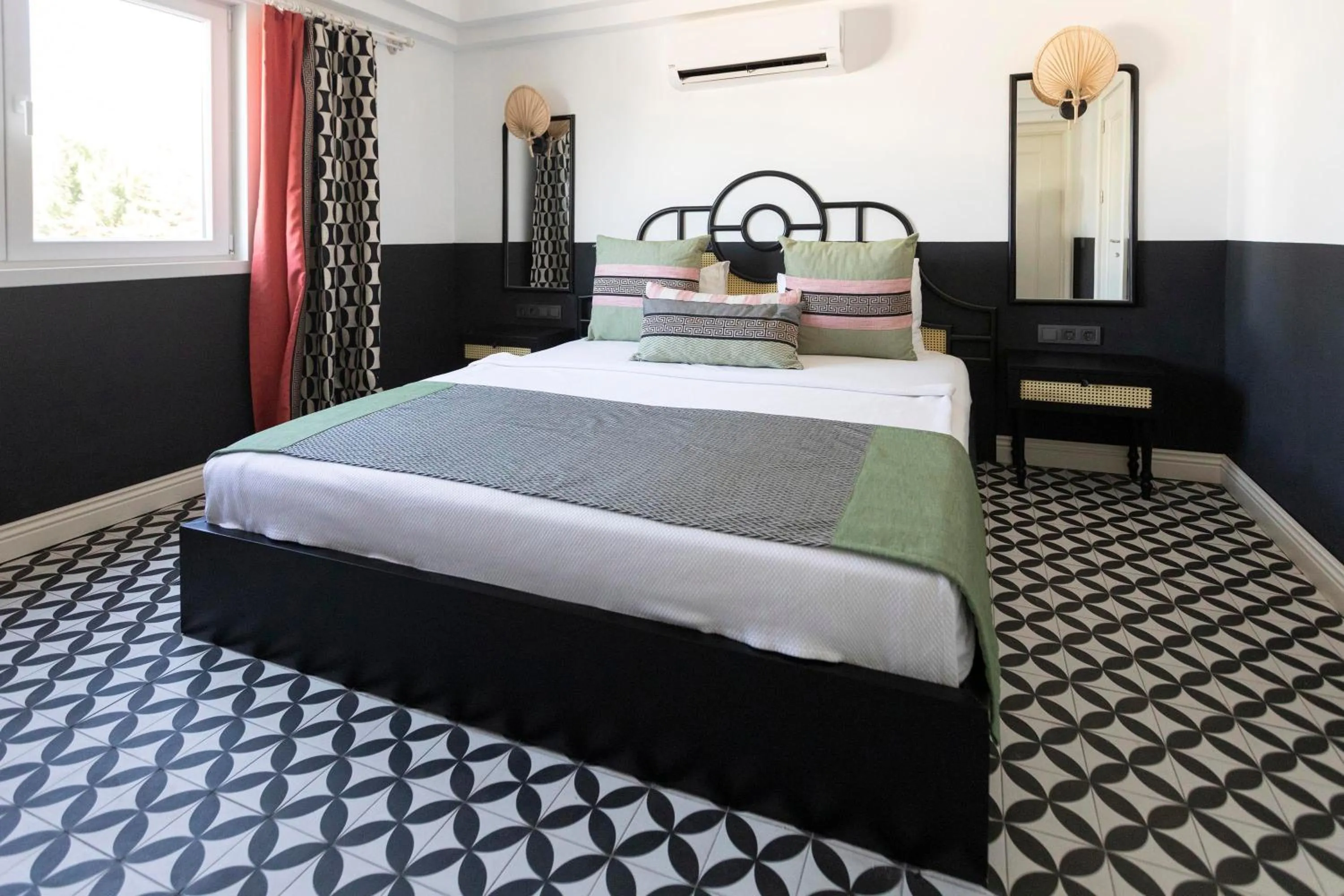 Bed in Manastir Hotel & Suites