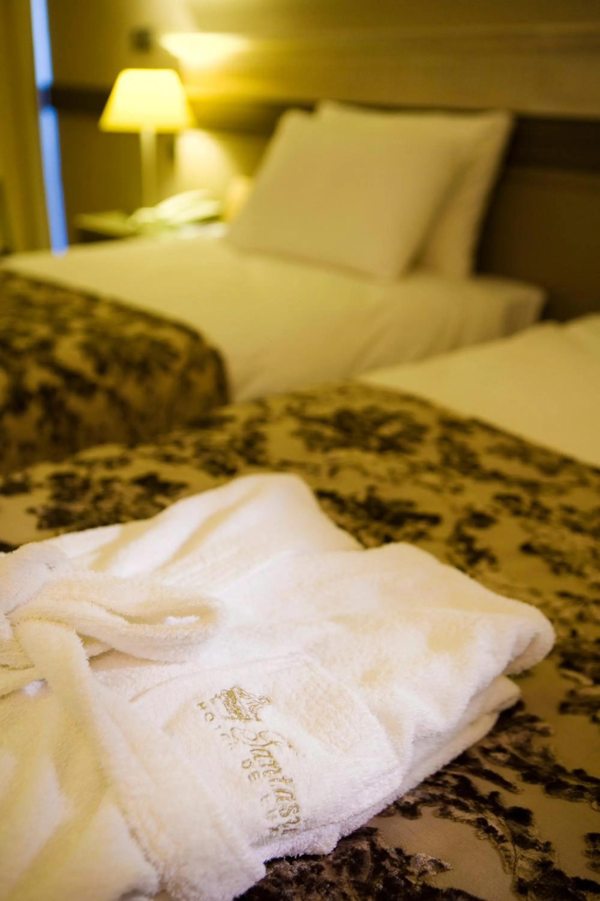 Bed in Fantasia Deluxe Hotel