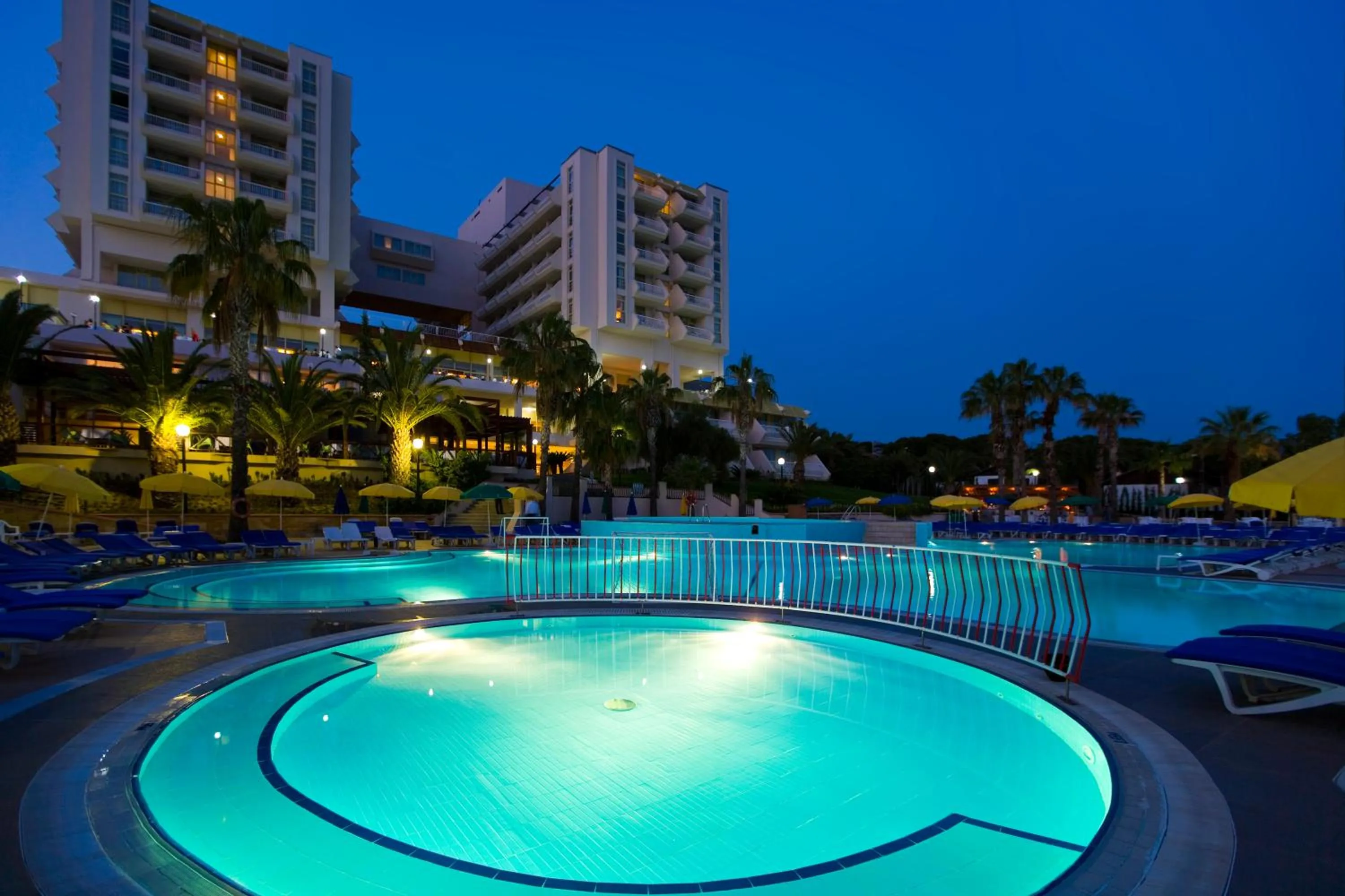 Night in Fantasia Deluxe Hotel