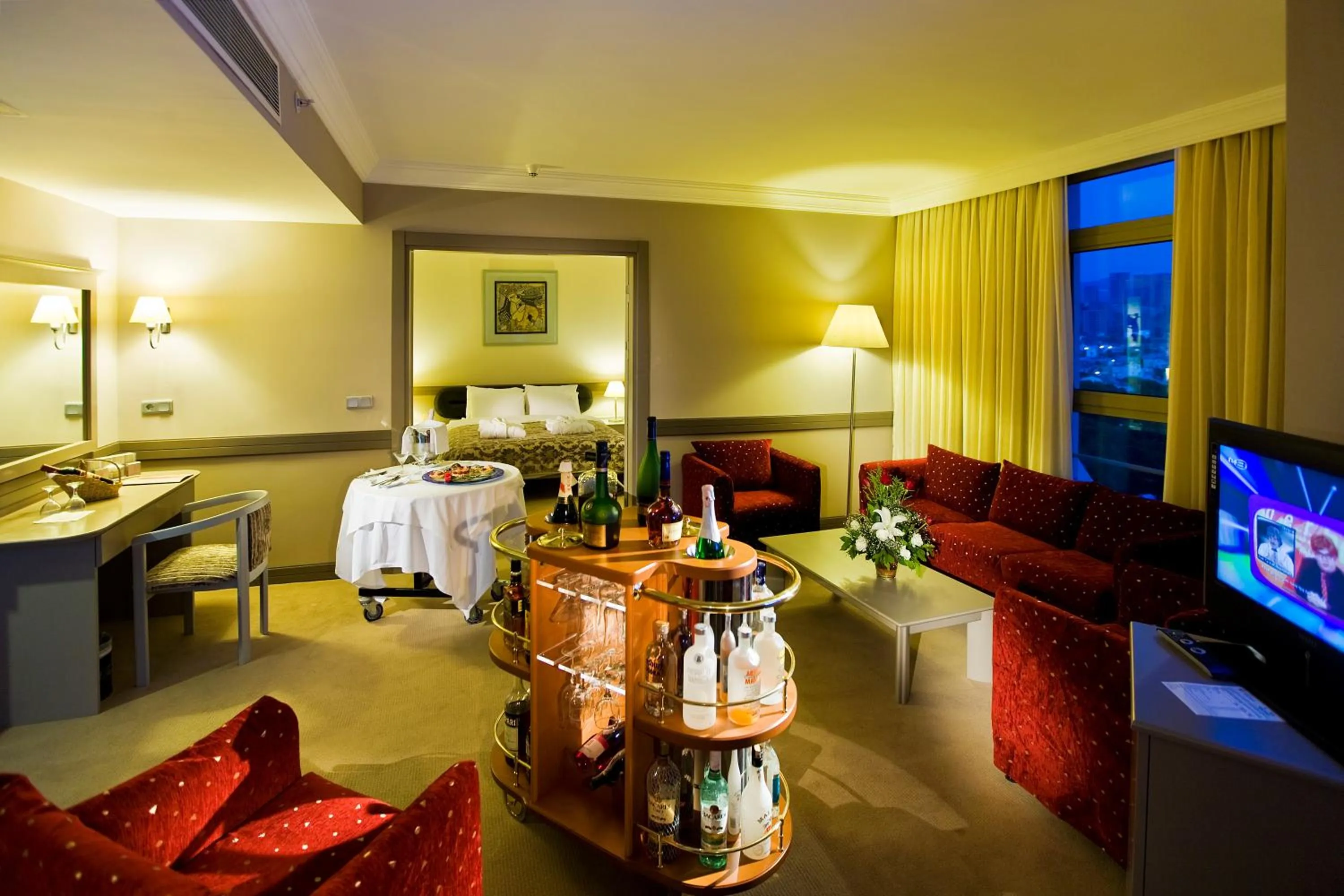 Night, Bed in Fantasia Deluxe Hotel