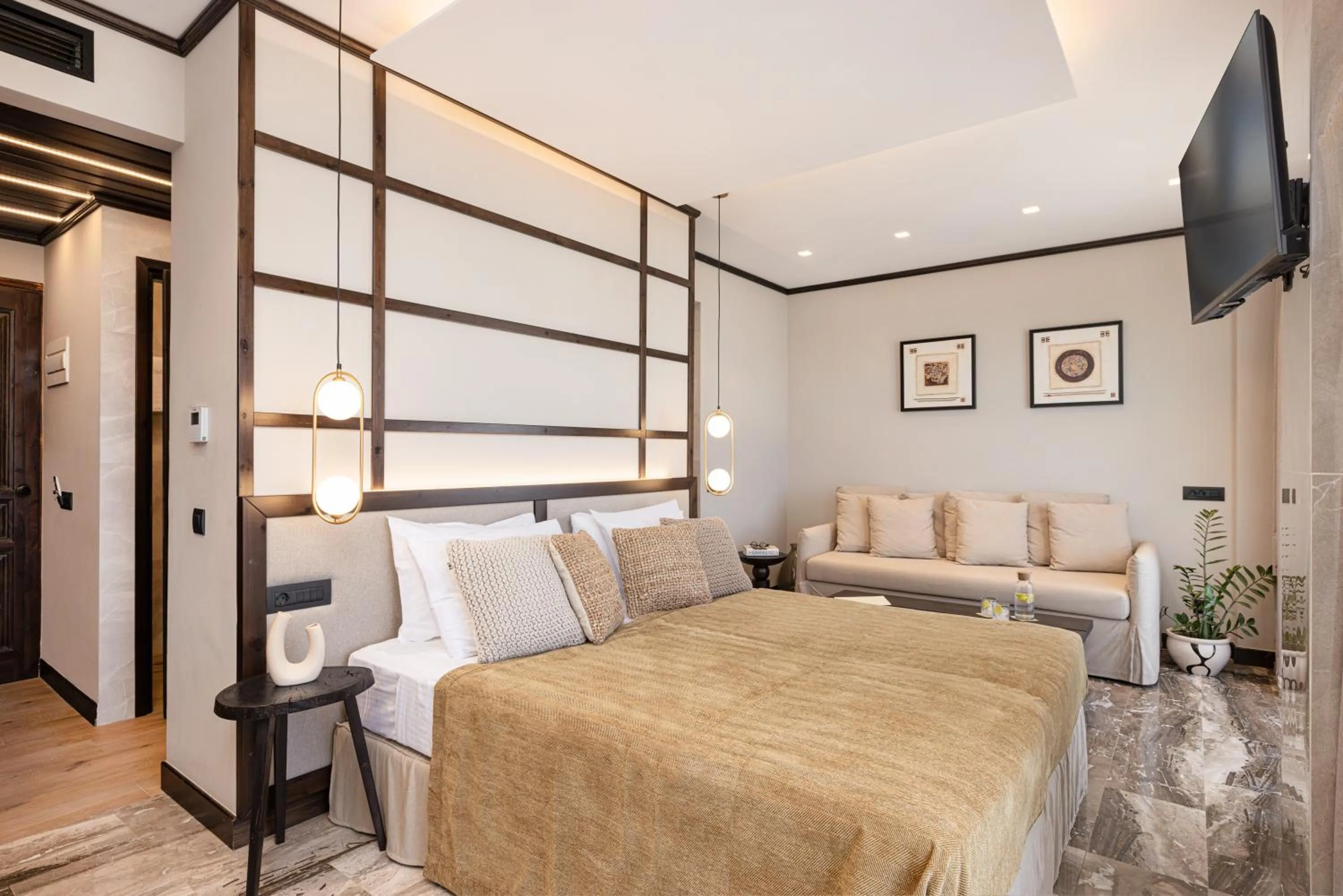 Bed in Sunrise Hotel