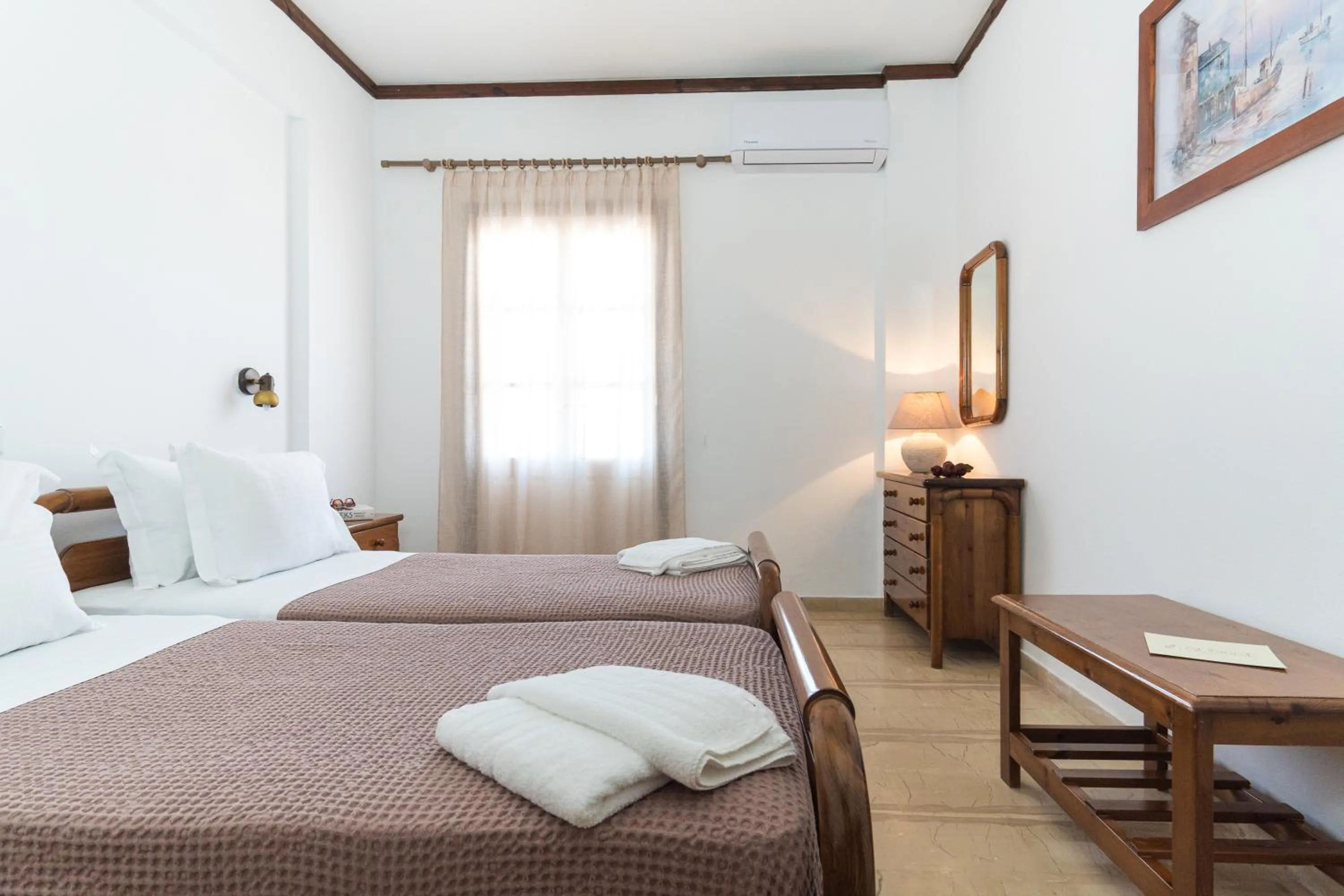 Bed in Sunrise Hotel