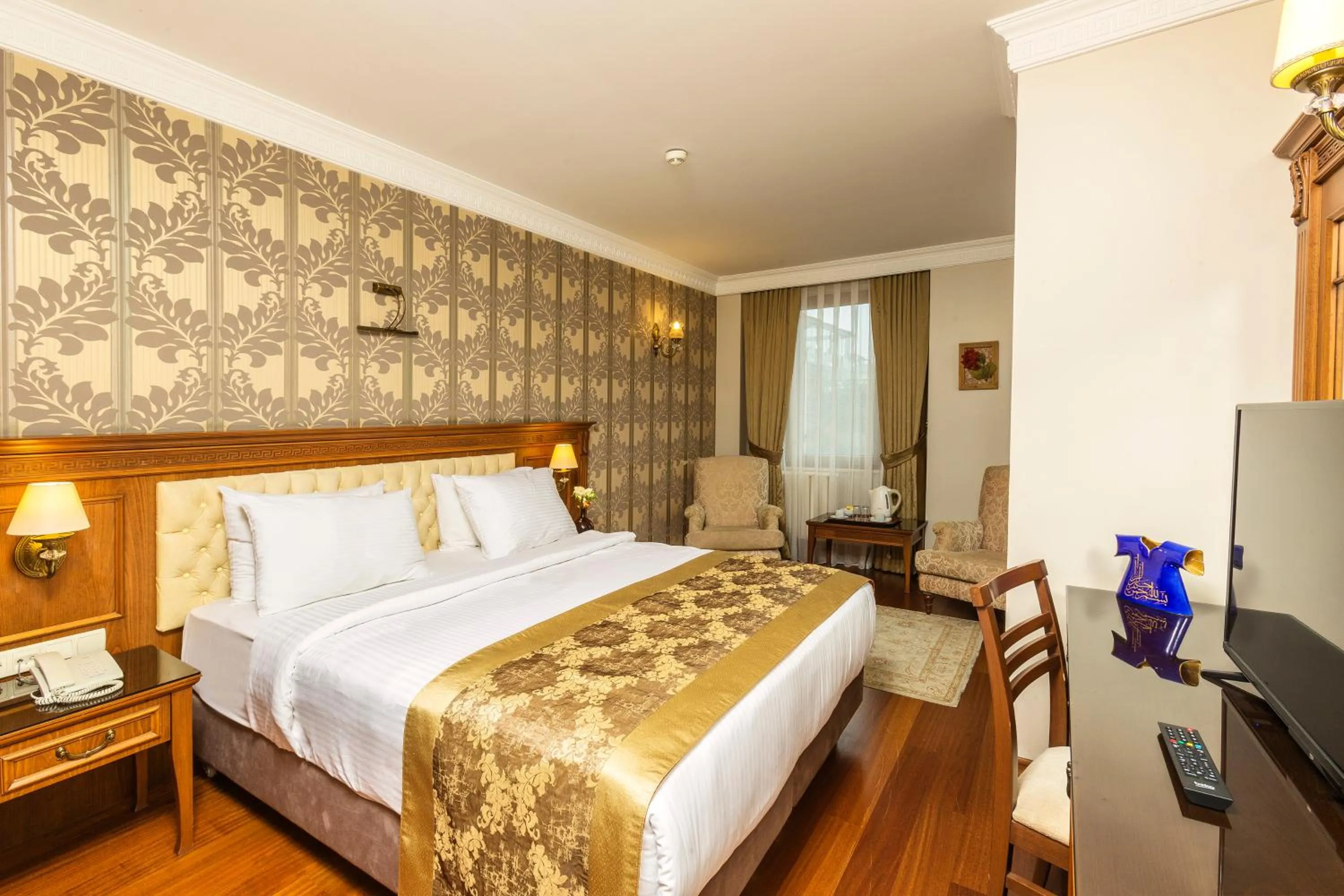 Bed in Acra Hotel - Special Category