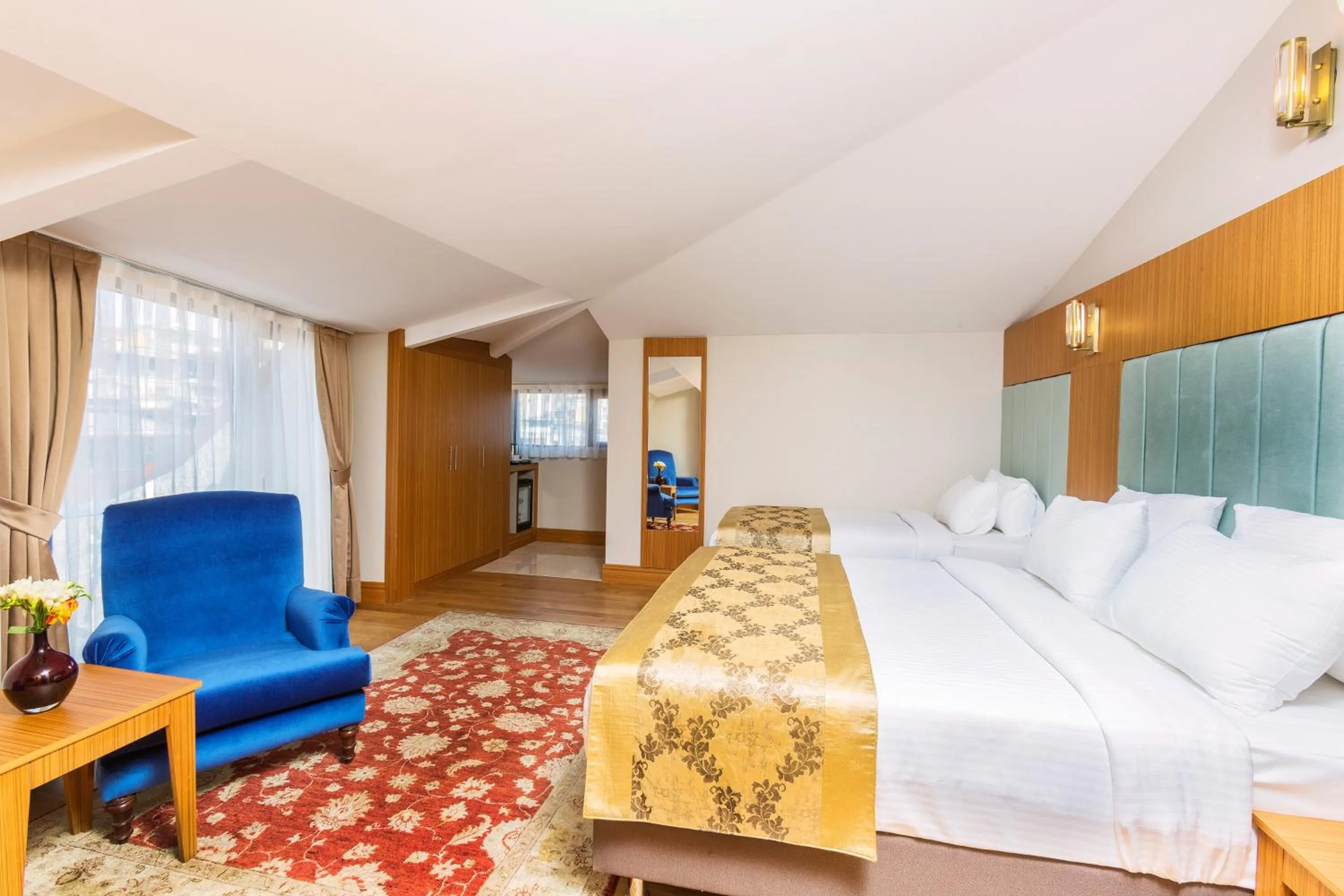 Photo of the whole room, Bed in Acra Hotel - Special Category