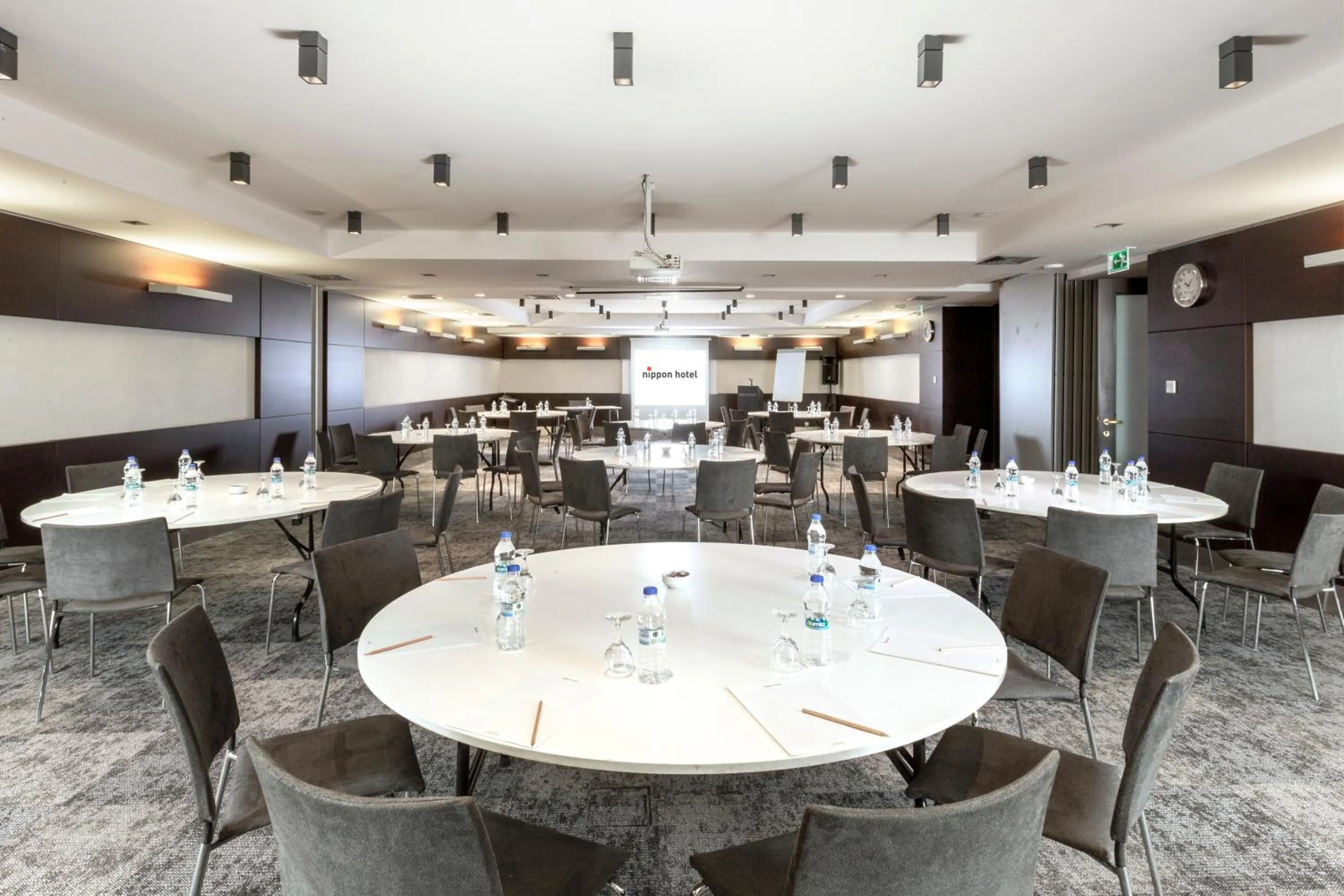 Banquet/Function facilities in Nippon Hotel