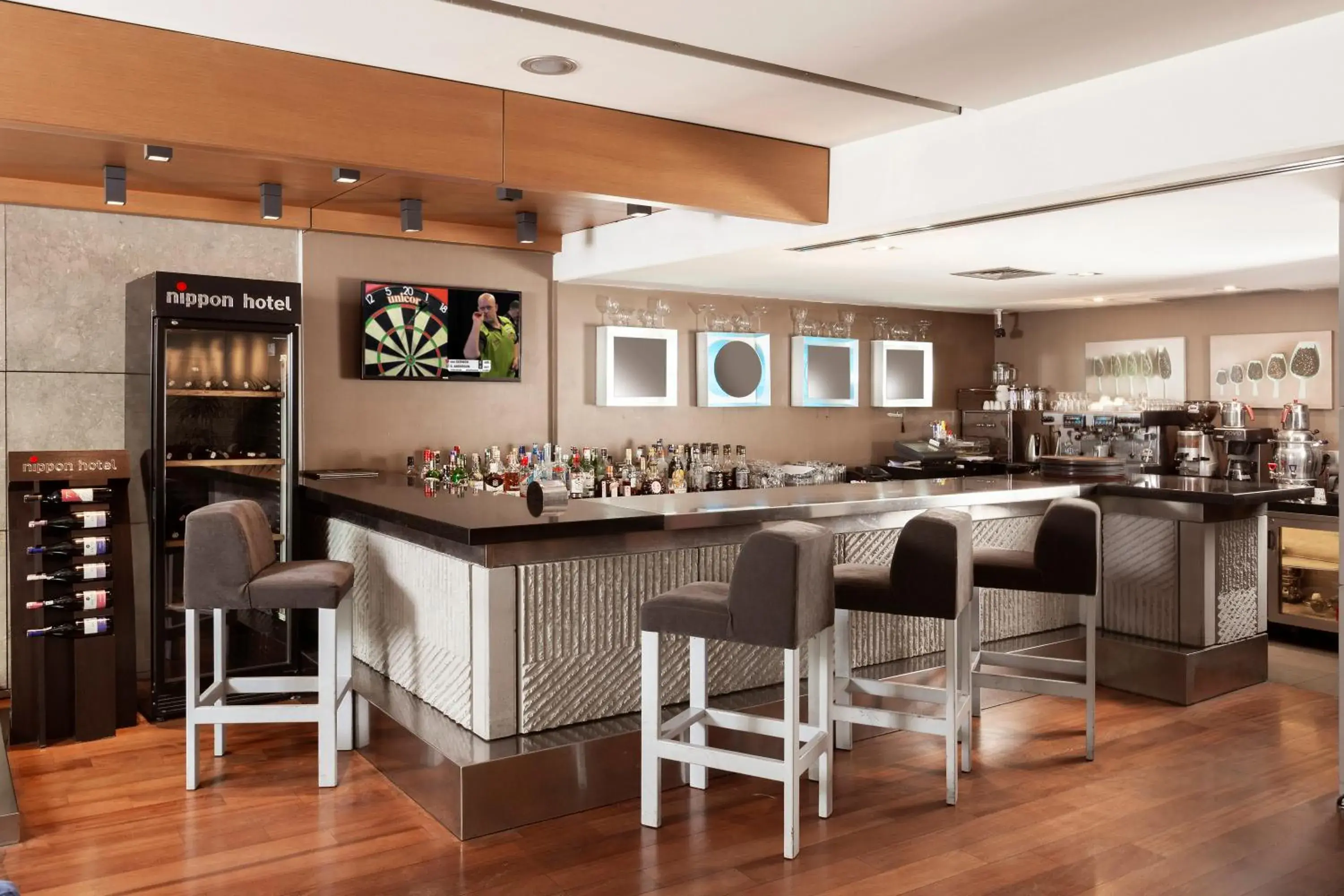 Lounge or bar in Nippon Hotel Lounge or bar in Nippon Hotel