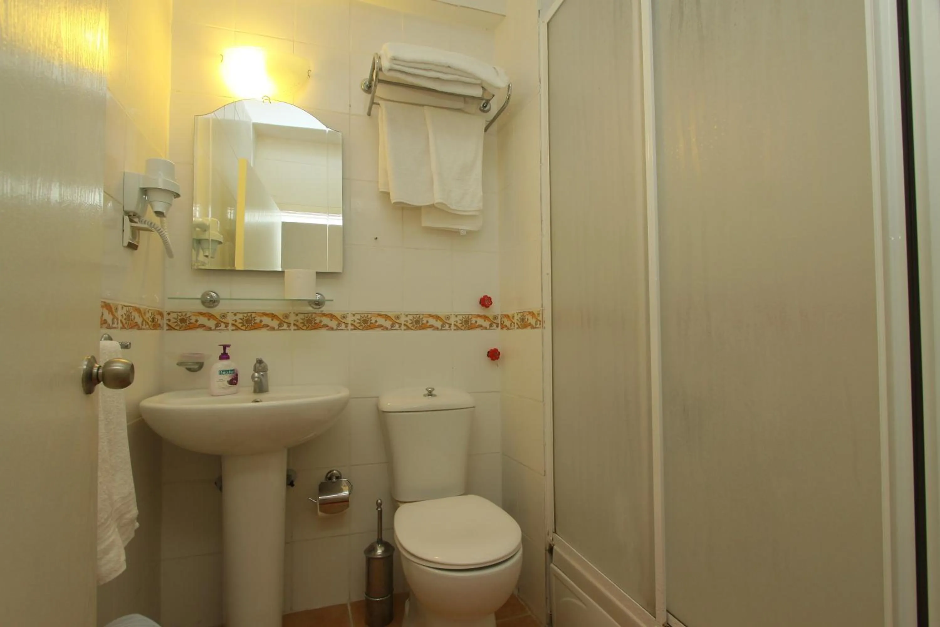 Toilet in Nese Hotel